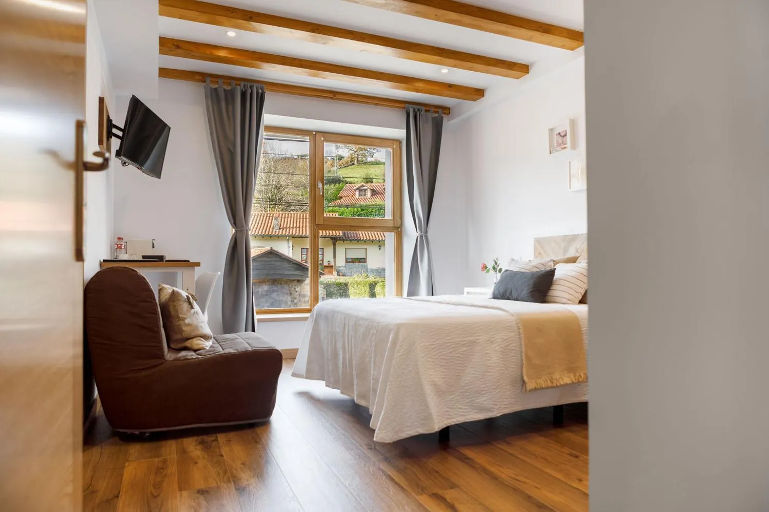 Bedroom, Bed in Posada rural Fuente Juliana