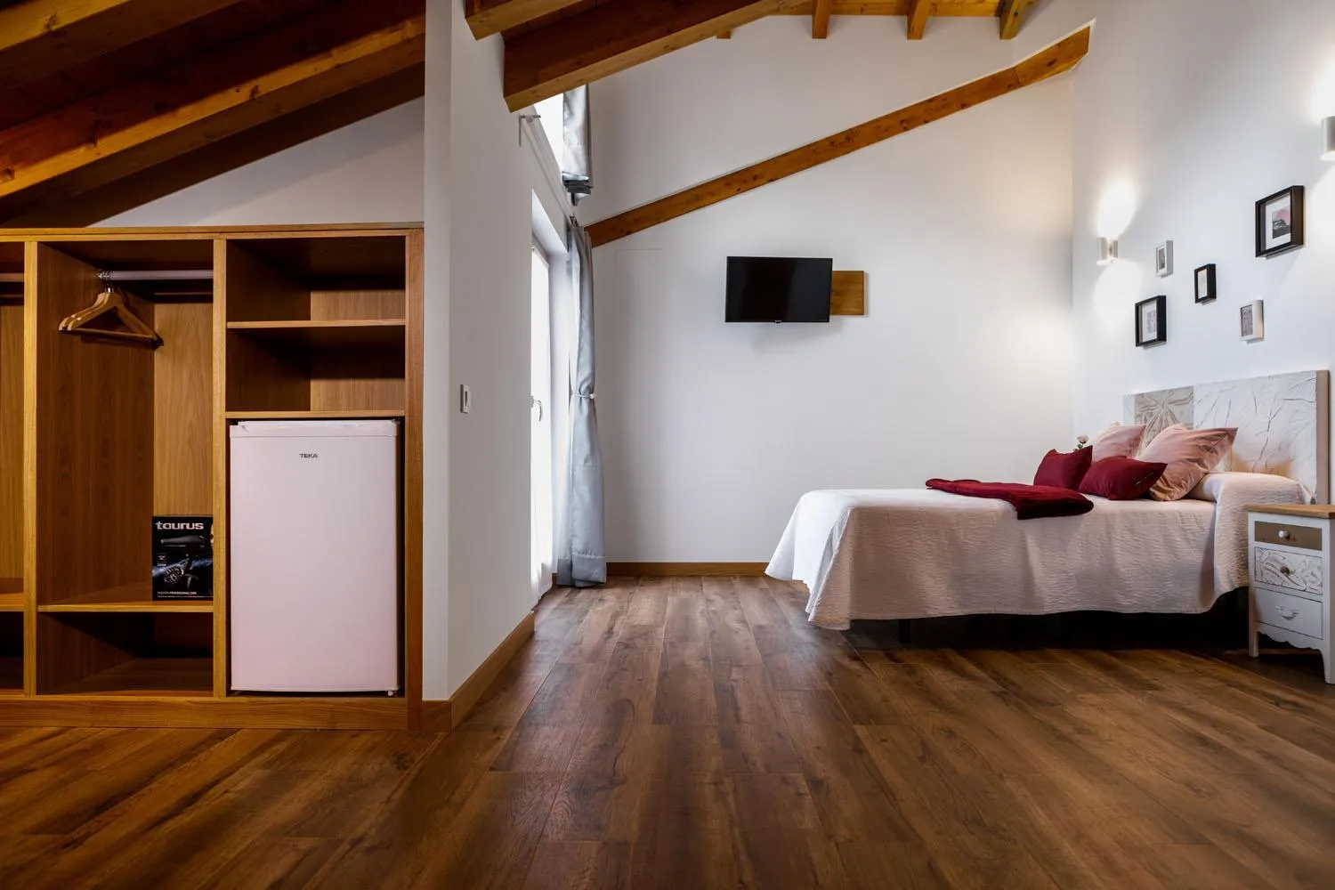 Bedroom, Bed in Posada rural Fuente Juliana