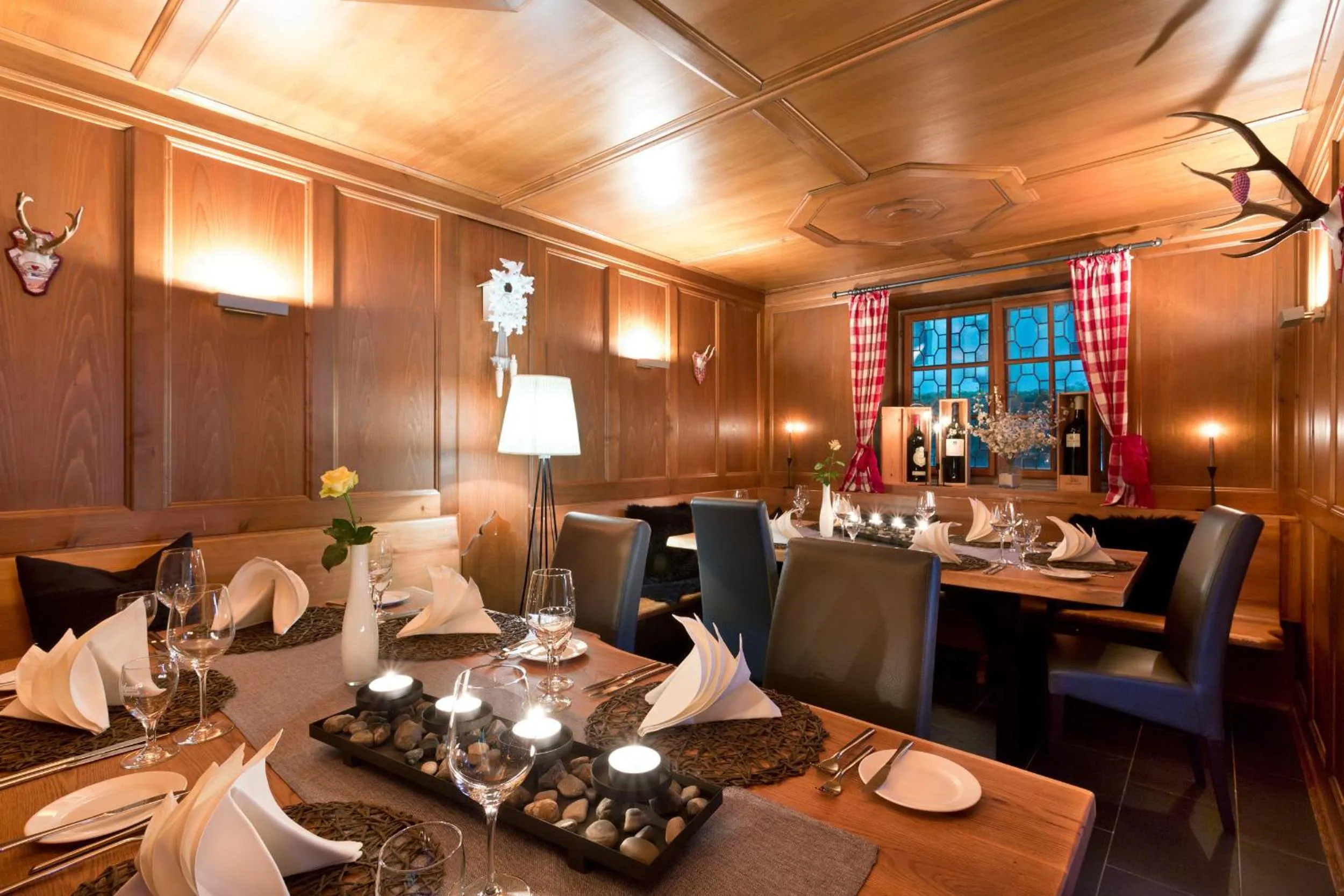 Restaurant/places to eat in Ganter Hotel & Restaurant Mohren