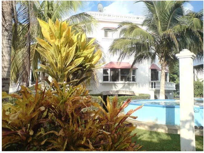 Garden in Mansion Giahn Bed & Breakfast