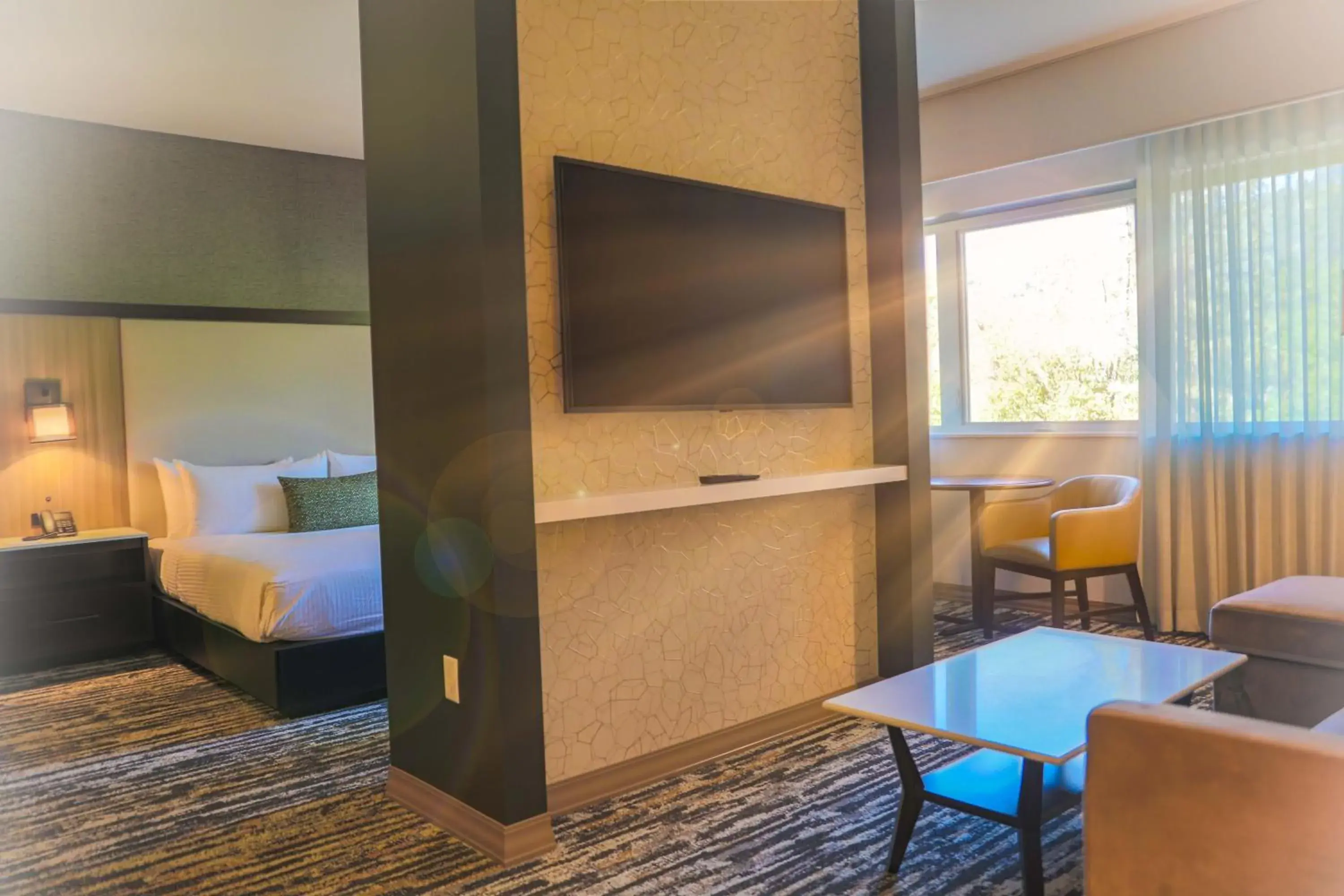 Deluxe King Suite in The Hotel at Black Oak Casino Resort Deluxe King Suite in The Hotel at Black Oak Casino Resort