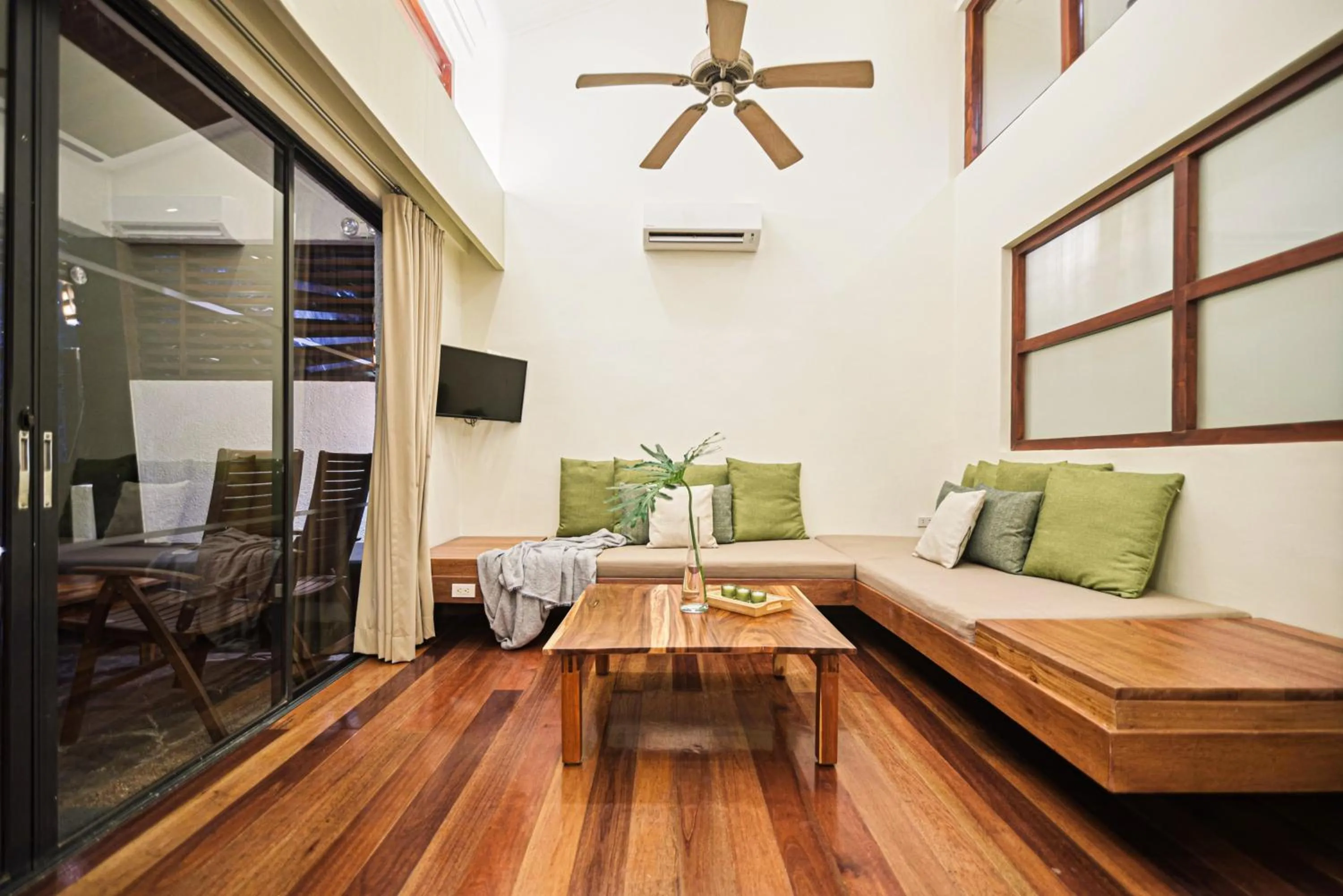 The Strand Boutique Resort