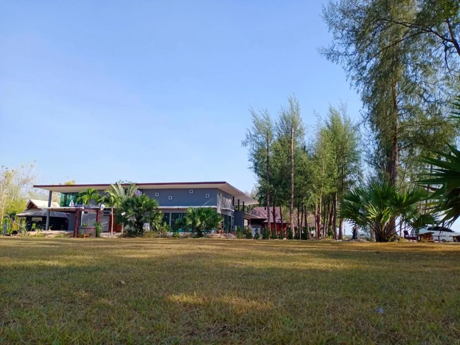 Garden view in The Chevalley Beach Resort