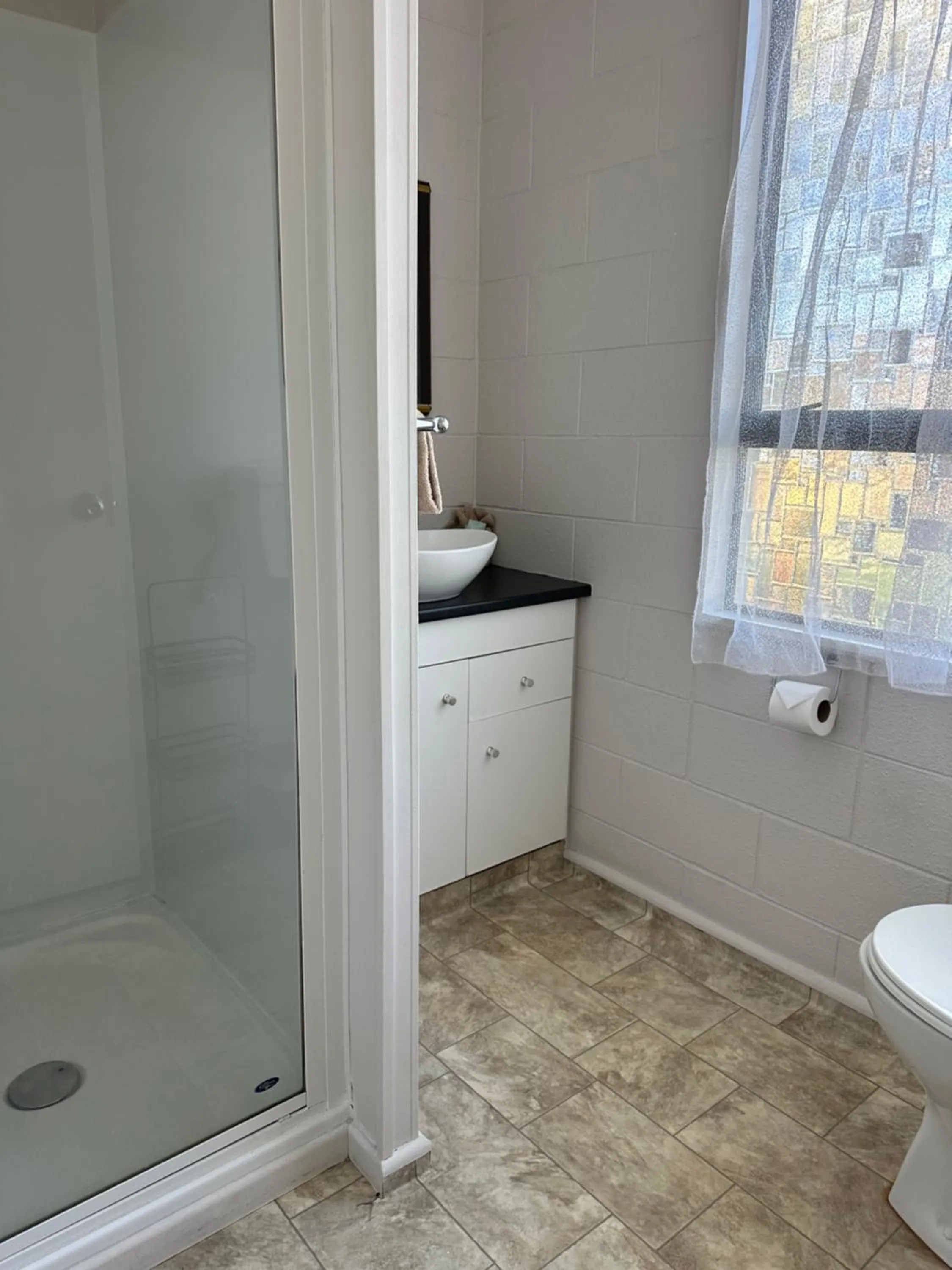 Shower in Cherylea Motel