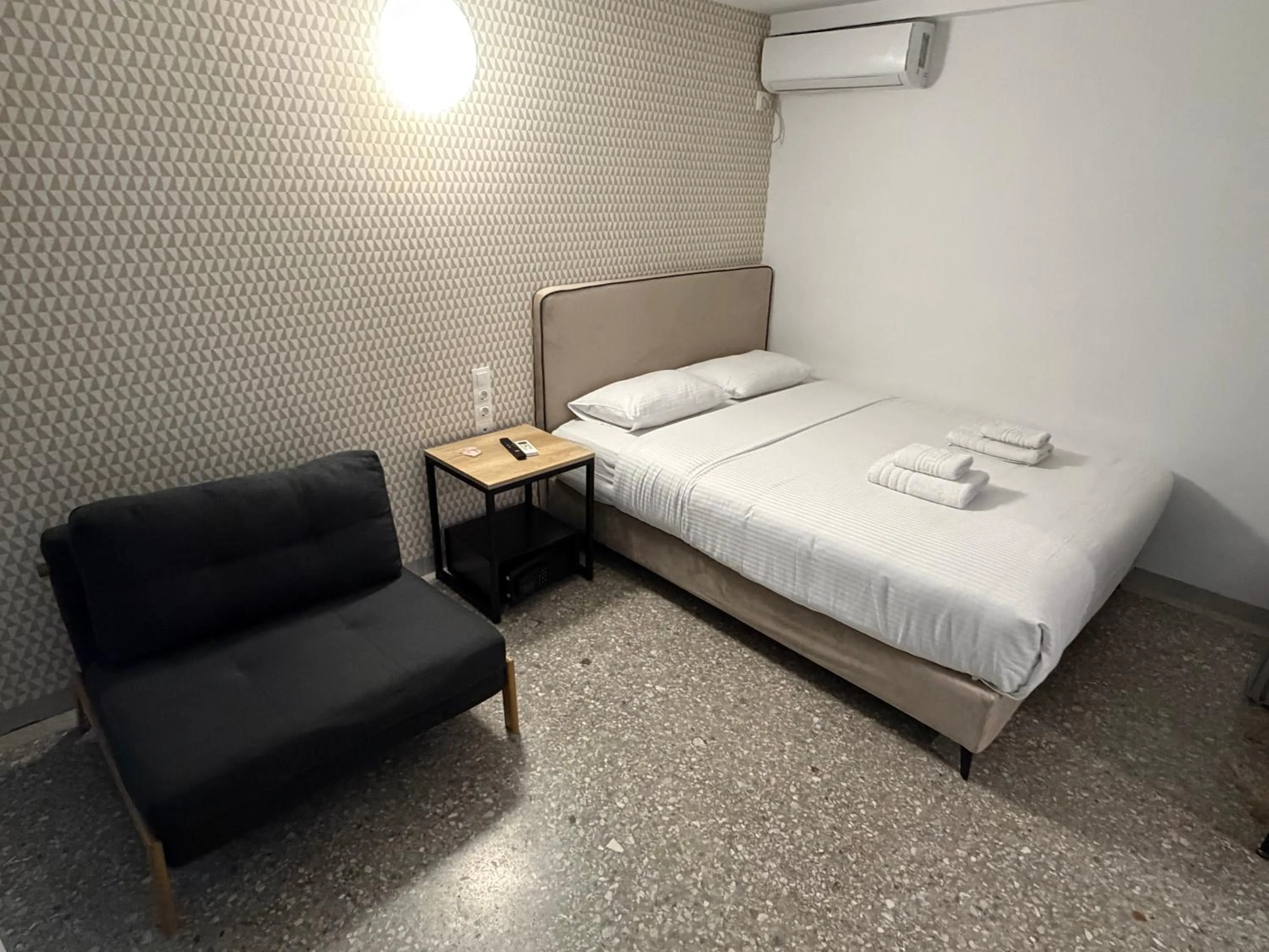 Bedroom, Bed in athensdot