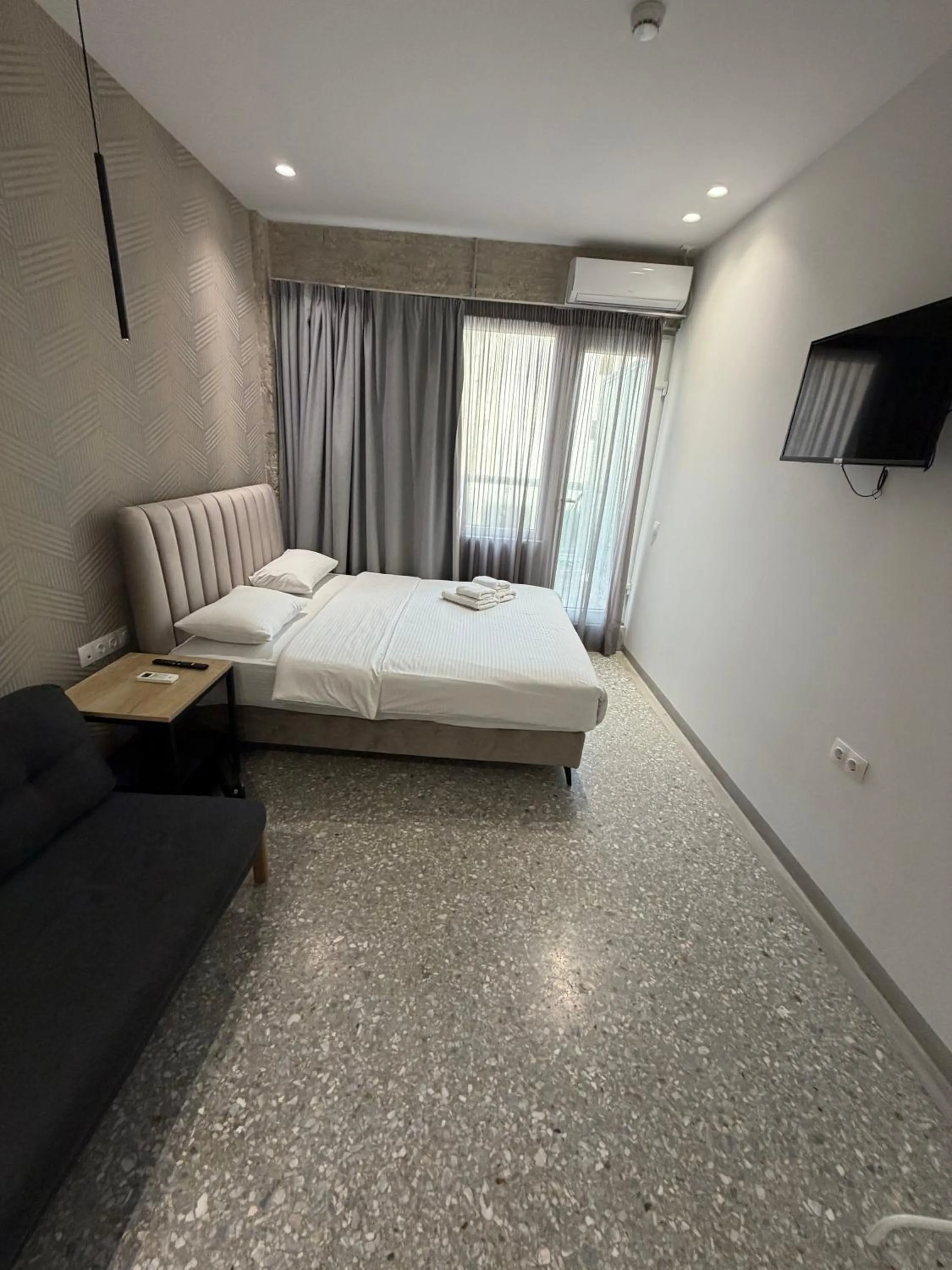 Bedroom, Bed in athensdot