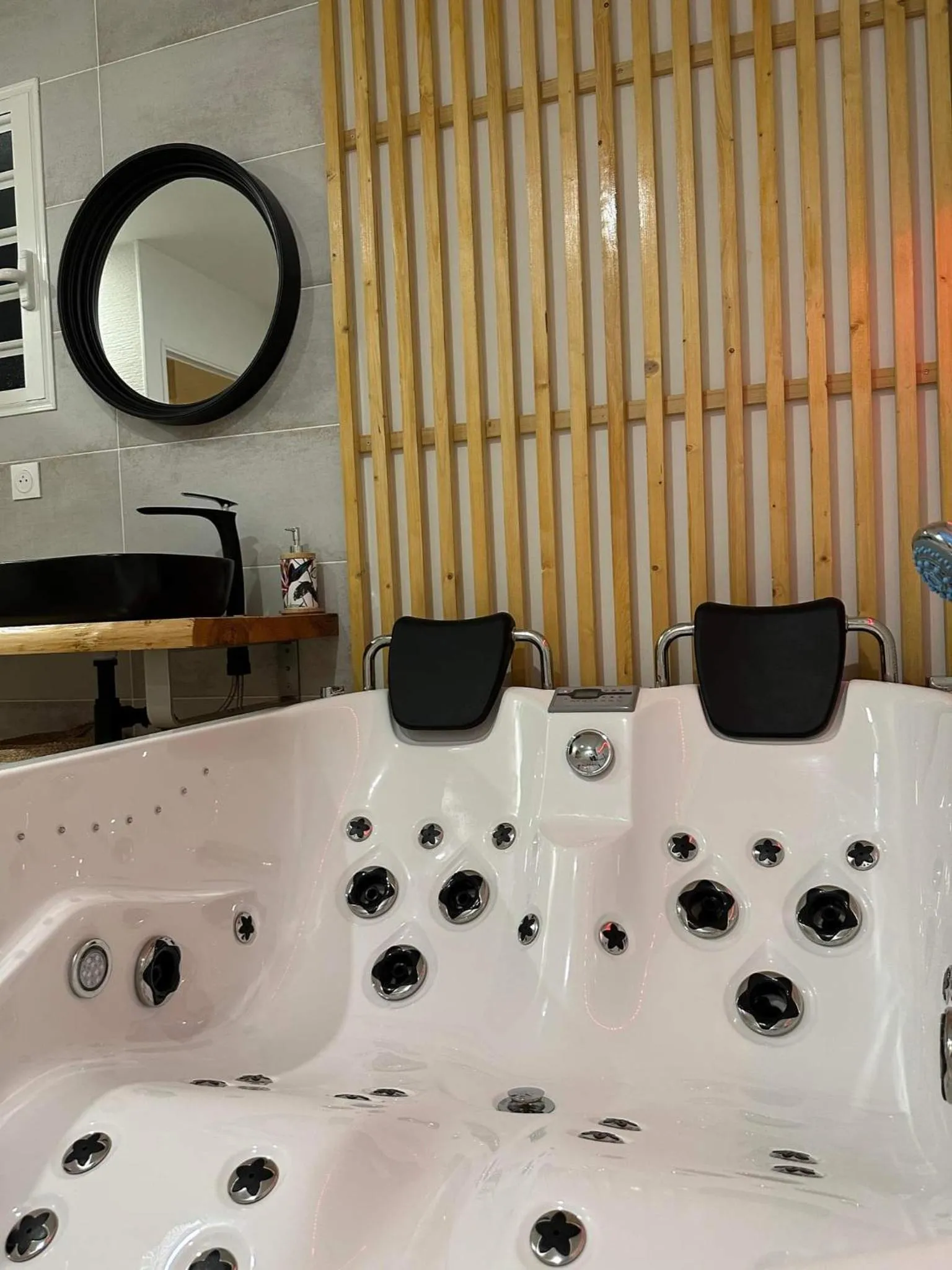 Hot Tub in La kazanou