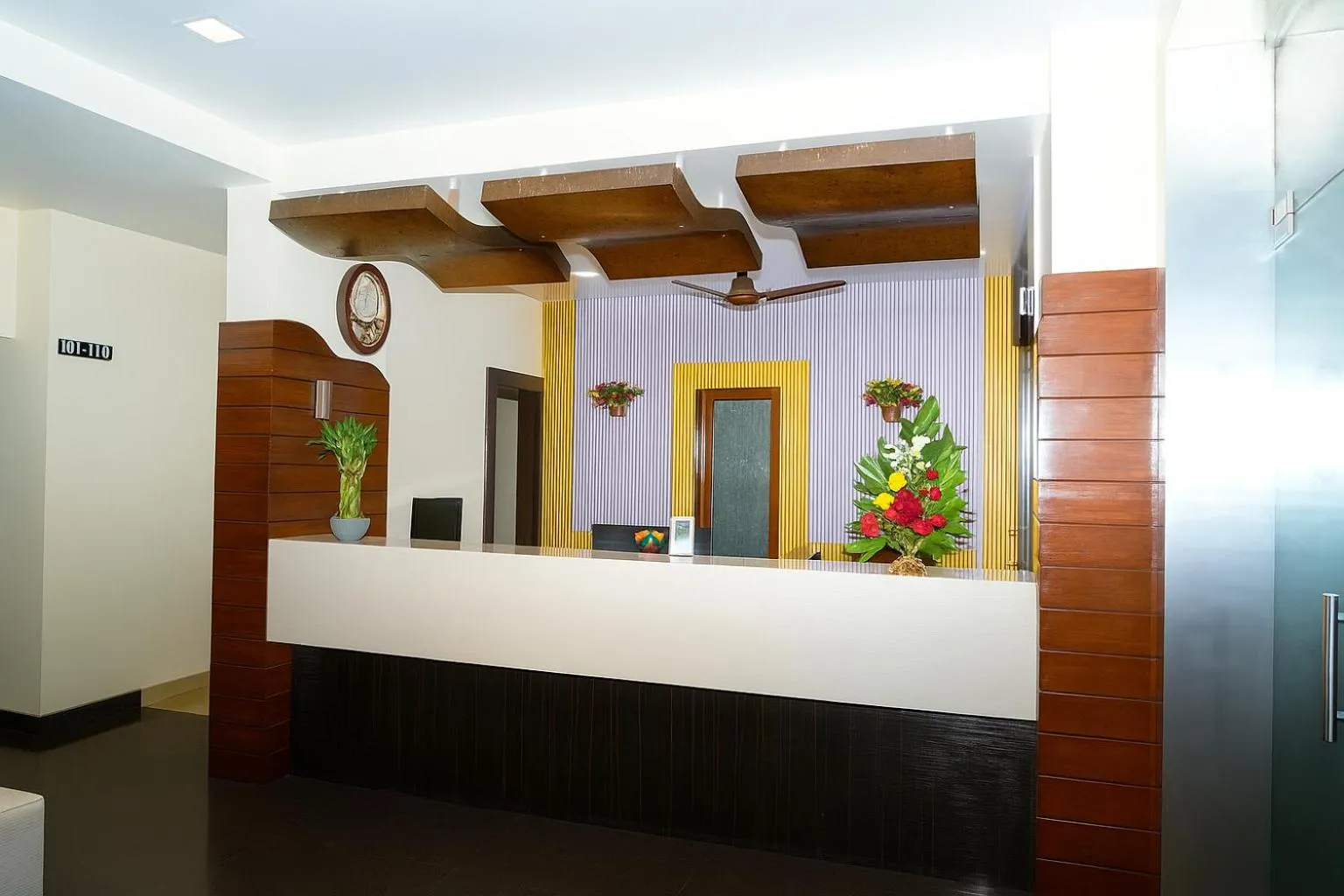 Lobby or reception in Hotel Avon International