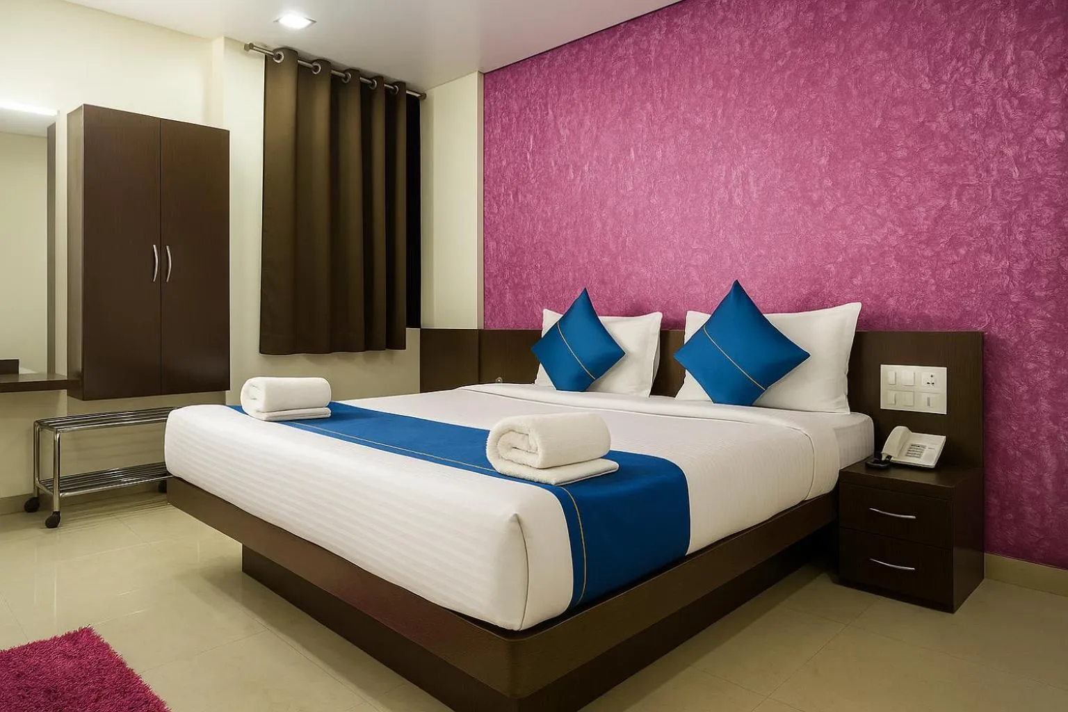 Bed in Hotel Avon International