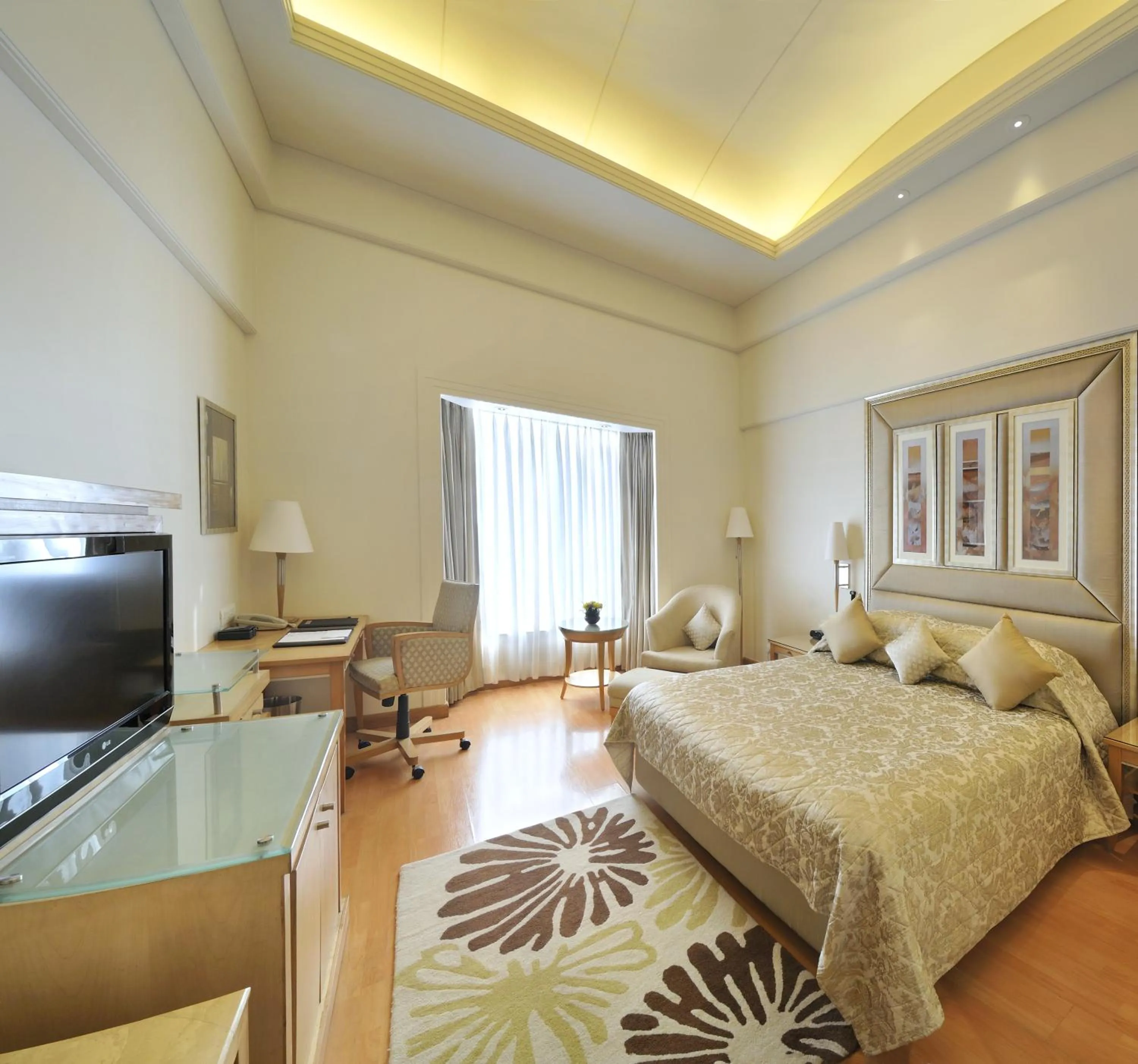 Day, Bed in Park Plaza Gurgaon