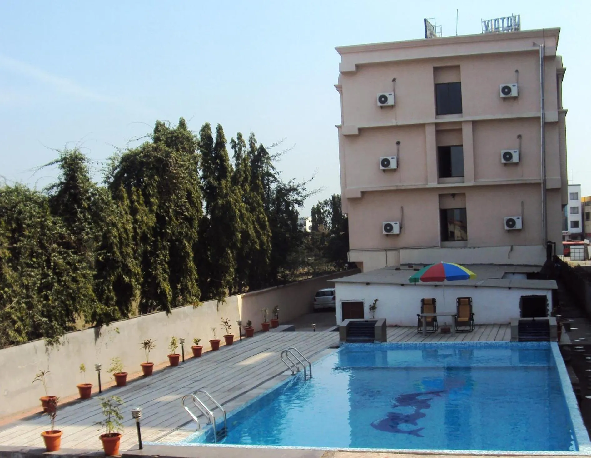 Swimming pool in JC Castle