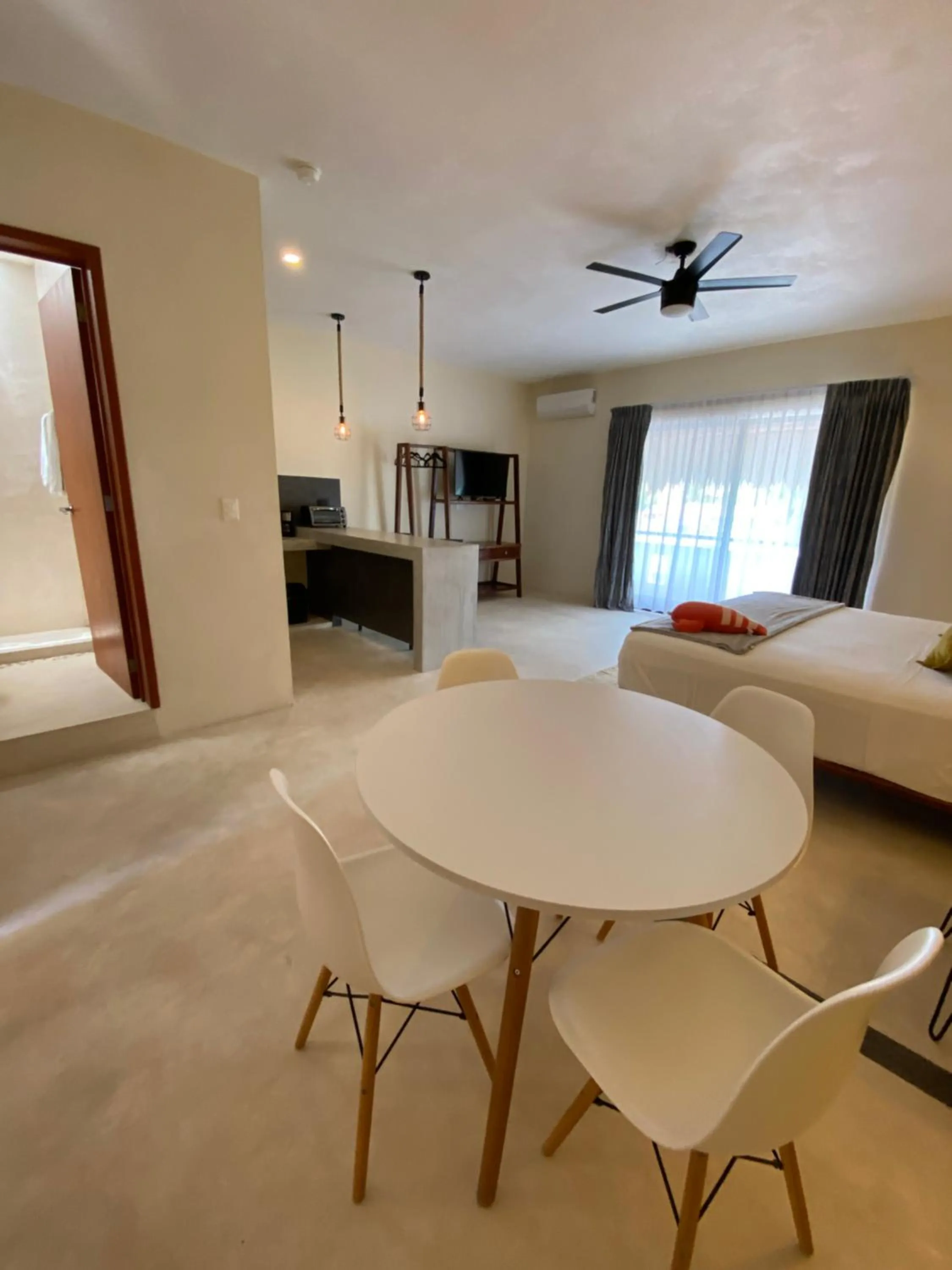 Dining area in AURORA