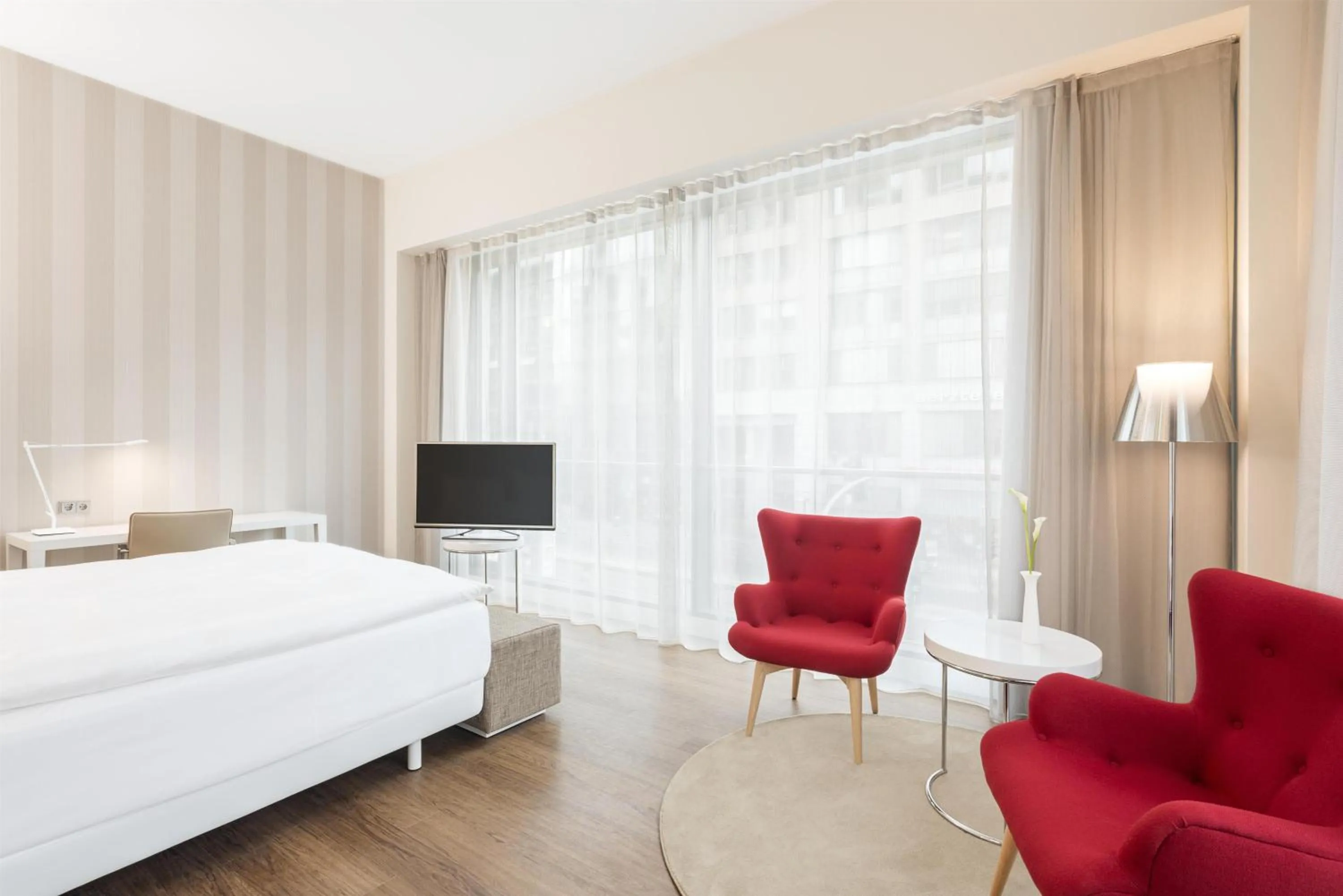 Bedroom, Bed in NH Collection Berlin Mitte Friedrichstrasse