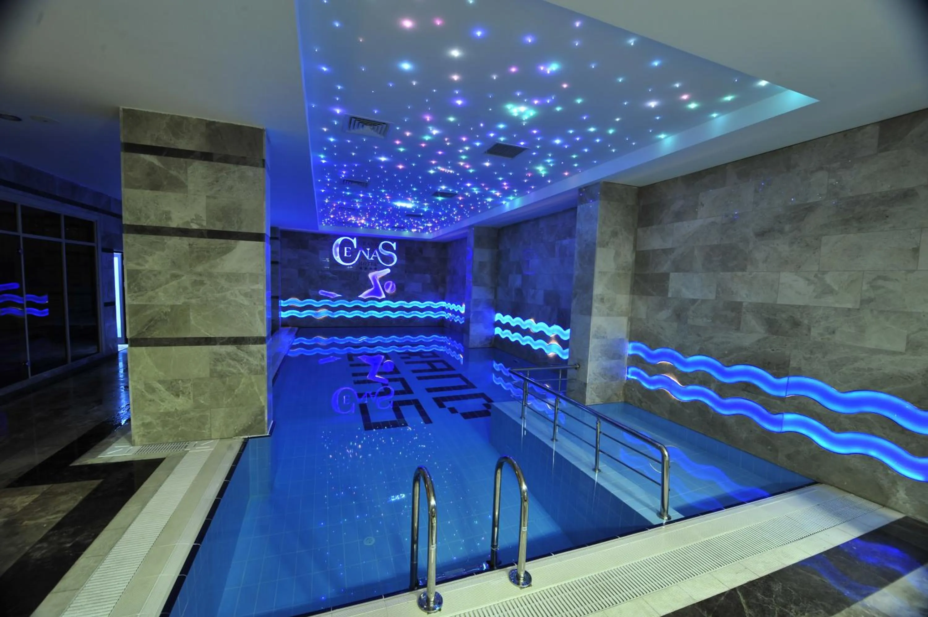 Facade/entrance in Grand Cenas Hotel