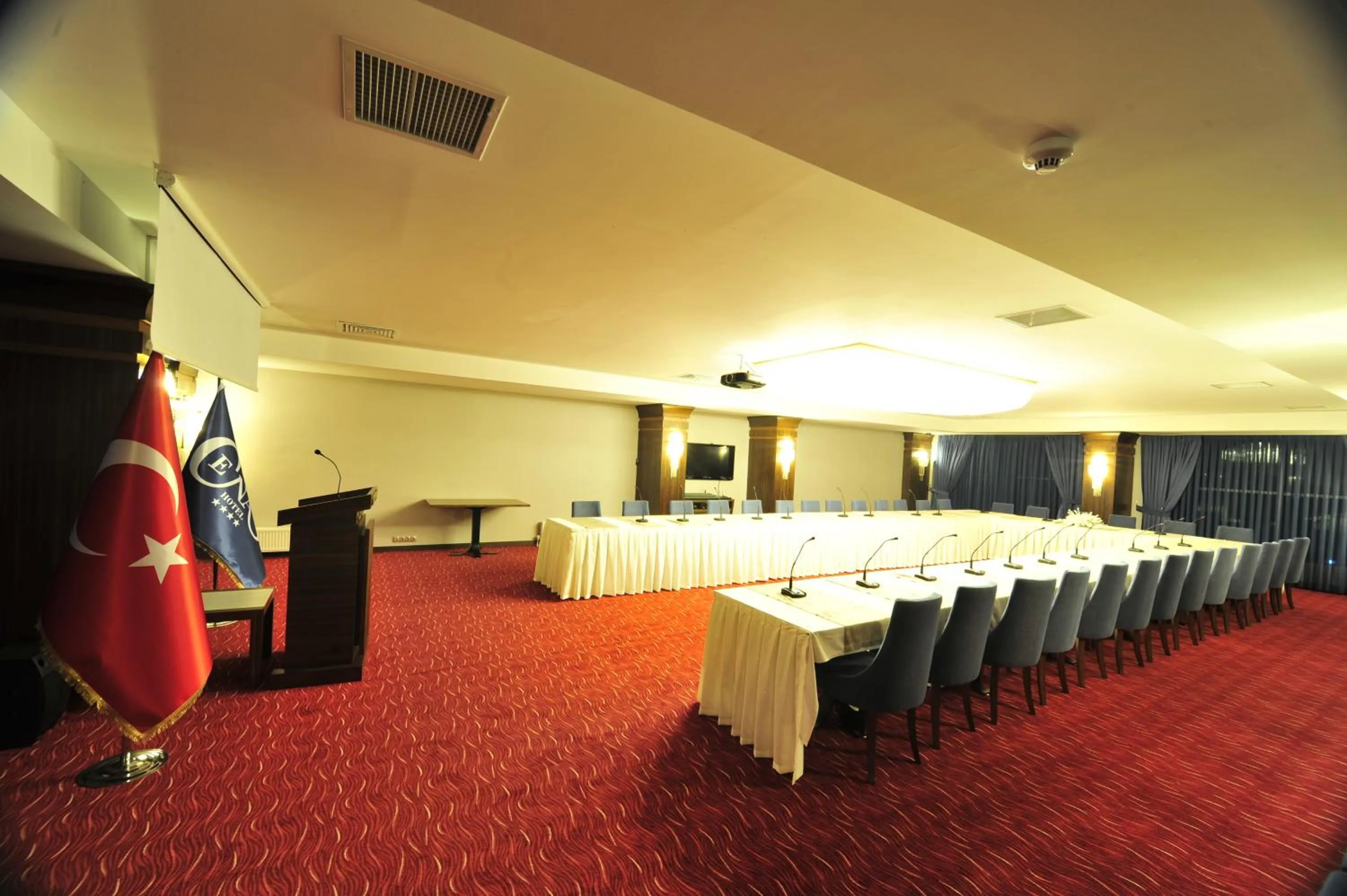 Meeting/conference room in Grand Cenas Hotel