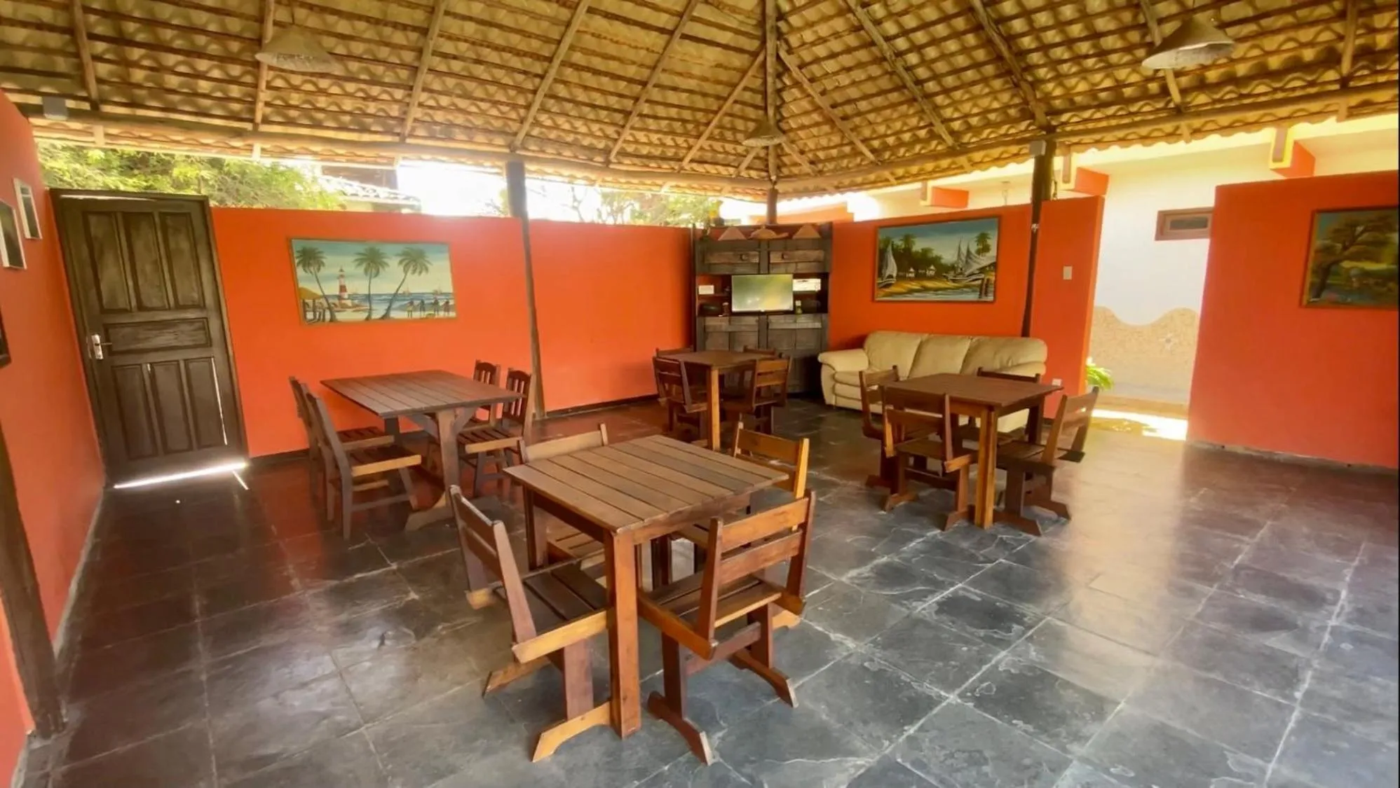 Restaurant/places to eat in EcoVila-Zen Bougainville - Hotel Pousada