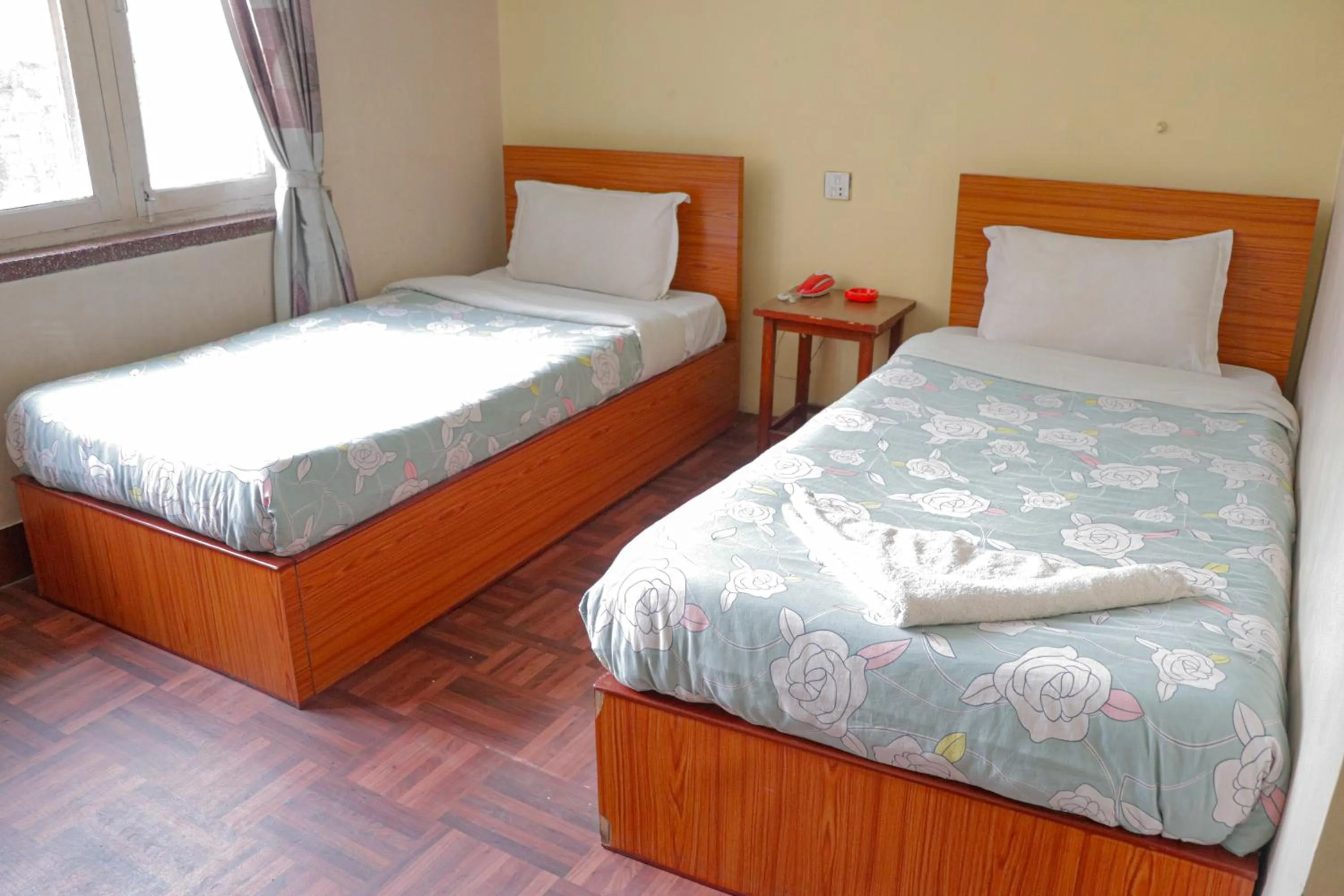 Bed in hotel Backpackers inn