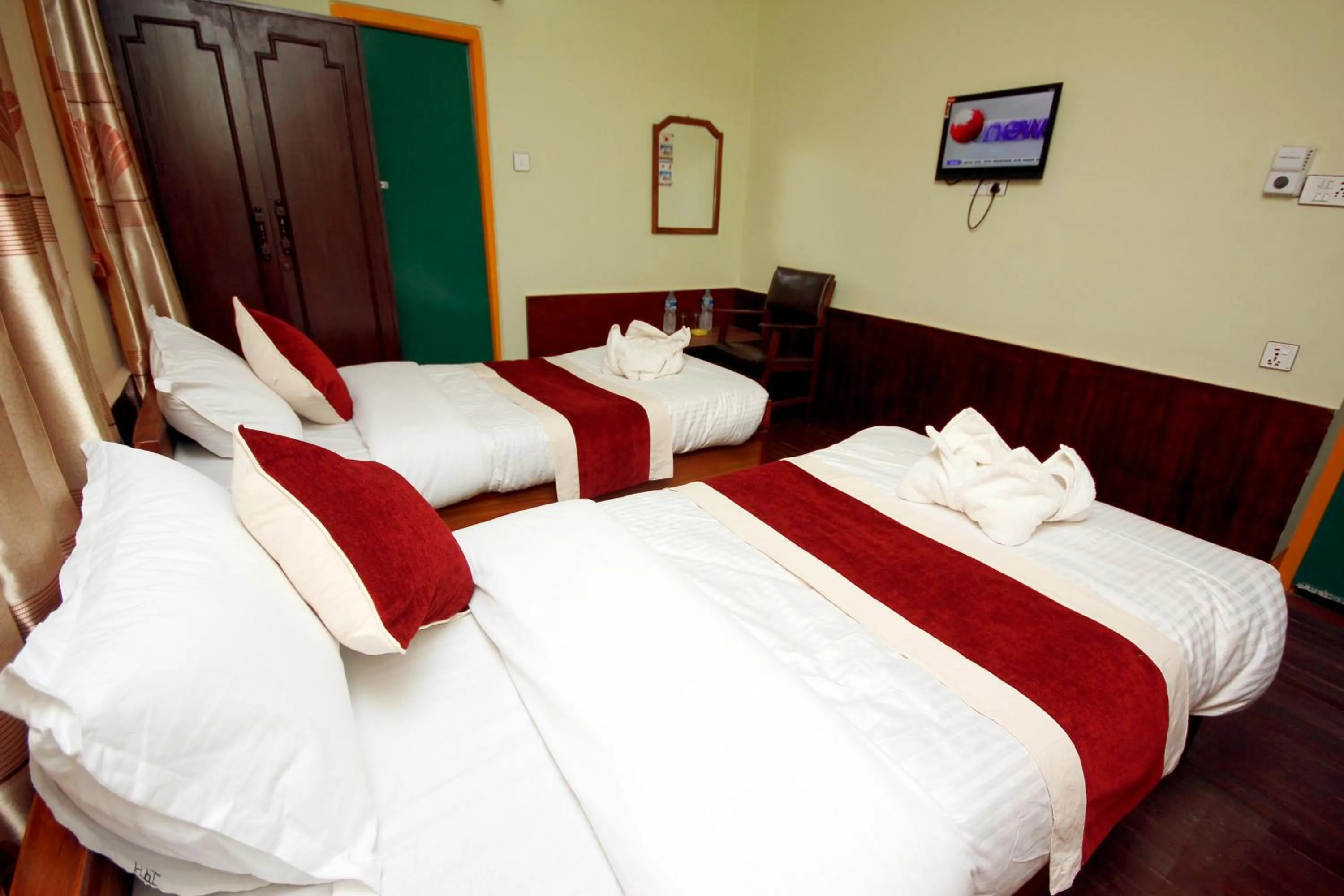 Bed in hotel Backpackers inn