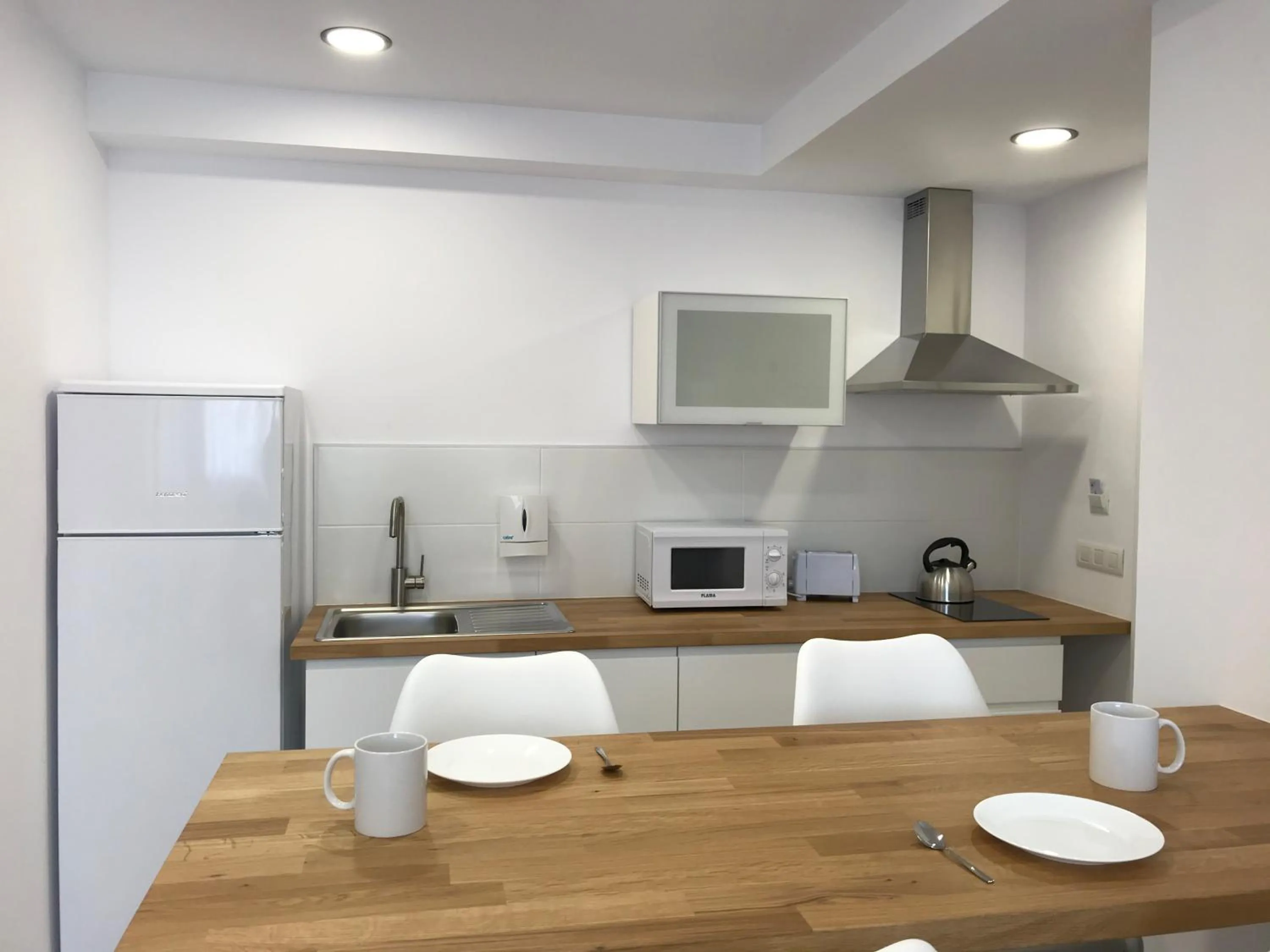 Coffee/tea facilities in BET Apartments - Reig