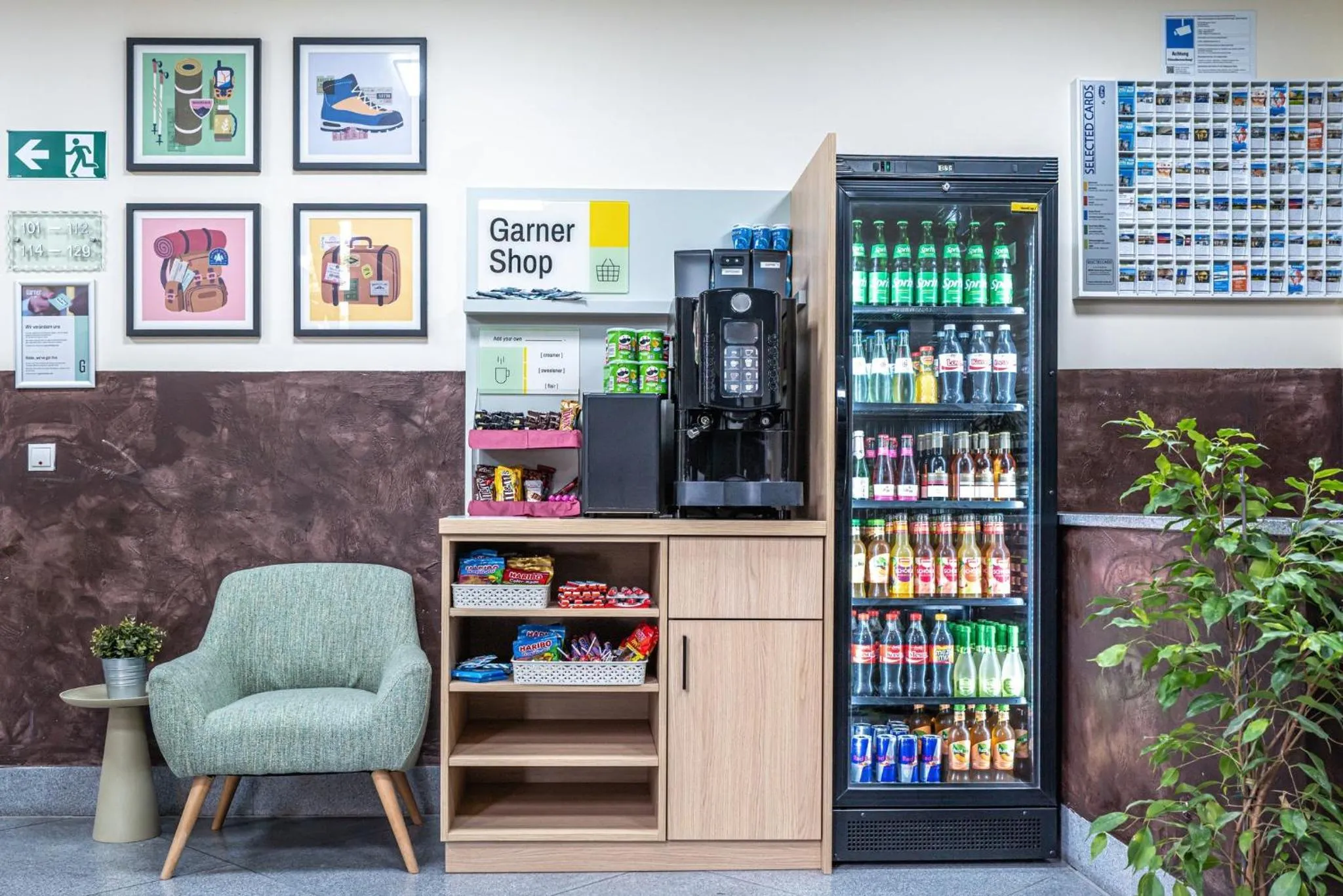 Lobby or reception in Garner Hotel Munich - Messe by IHG