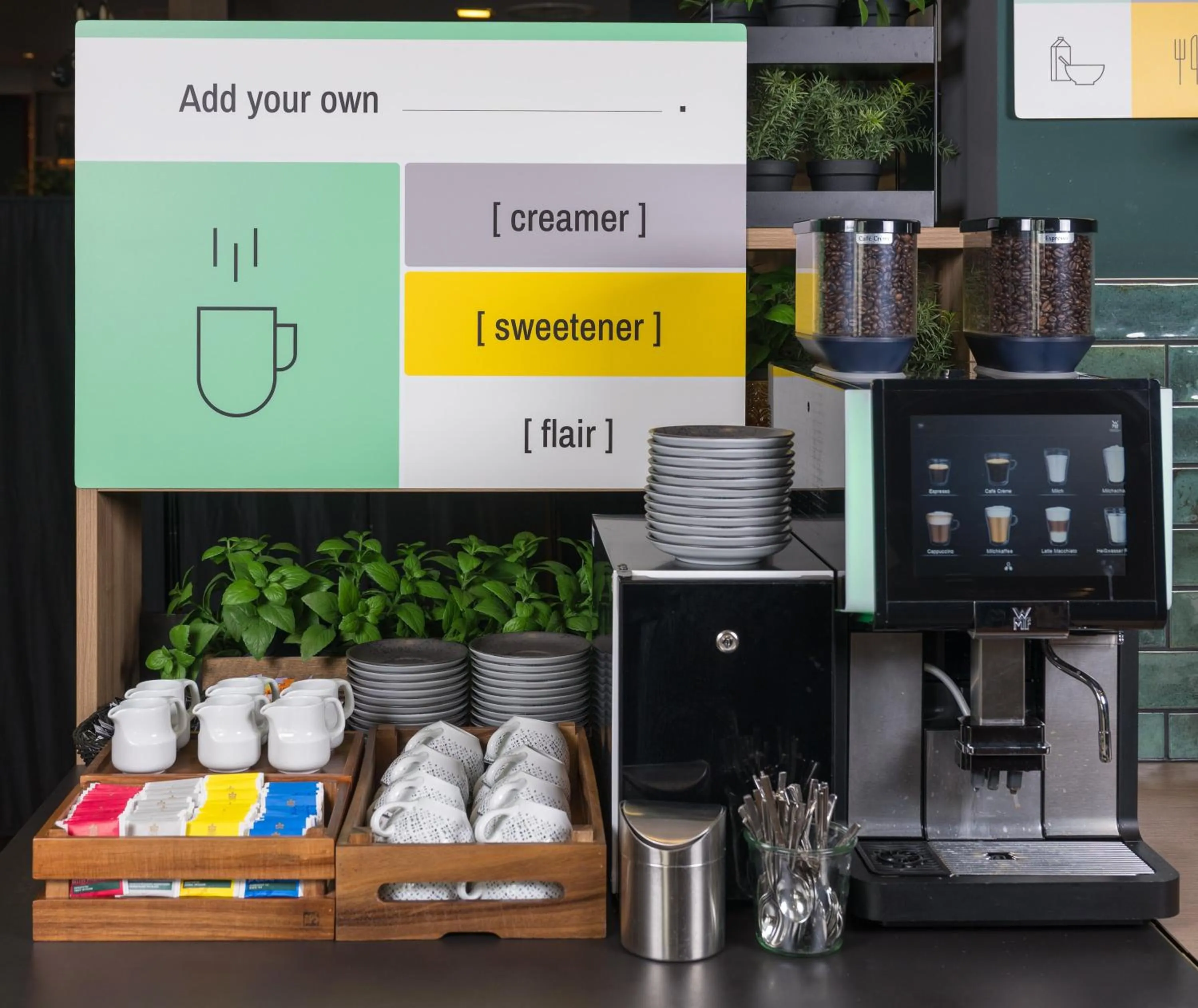 Restaurant/places to eat in Garner Hotel Munich - Messe by IHG