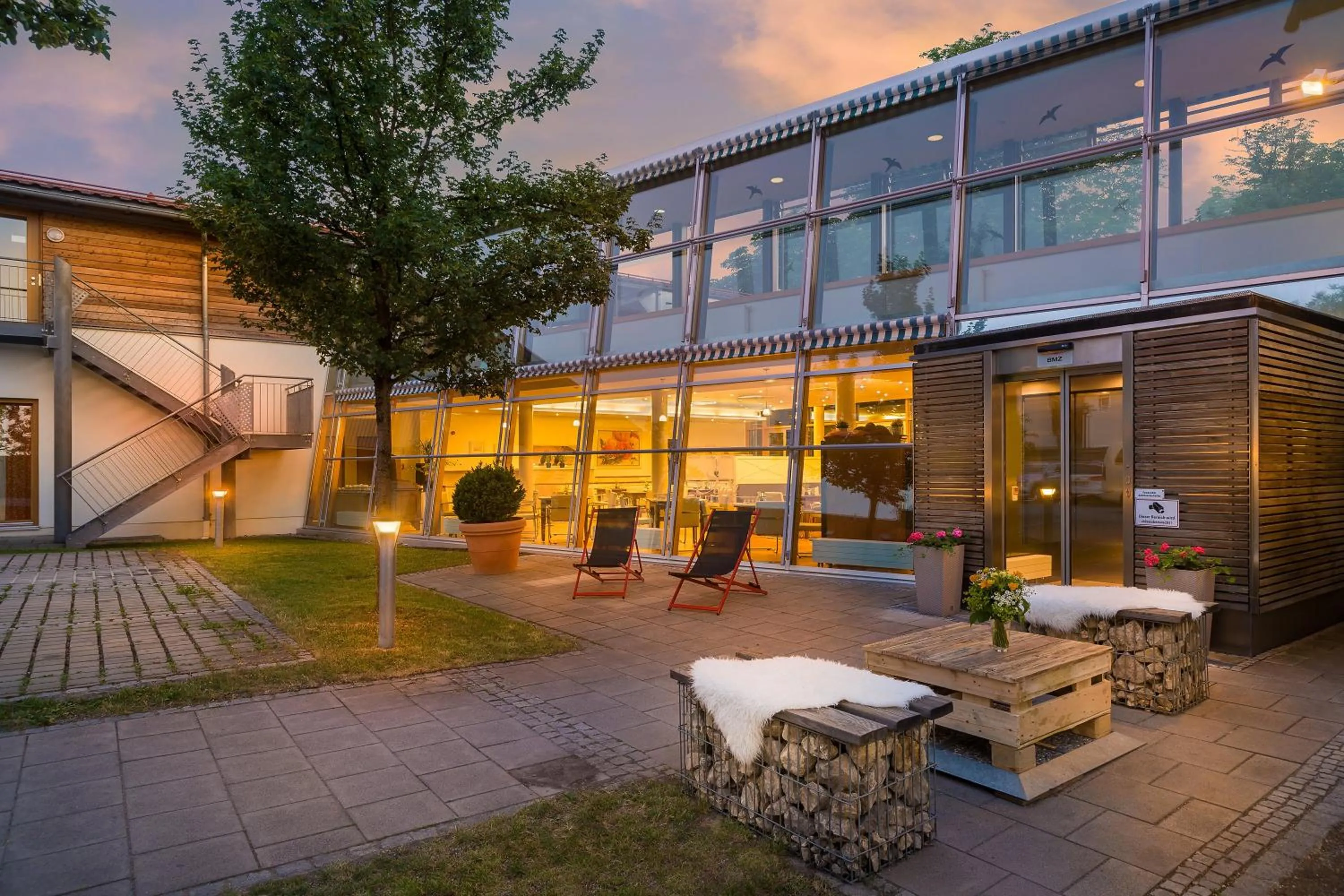 Property building in Garner Hotel Munich - Messe by IHG