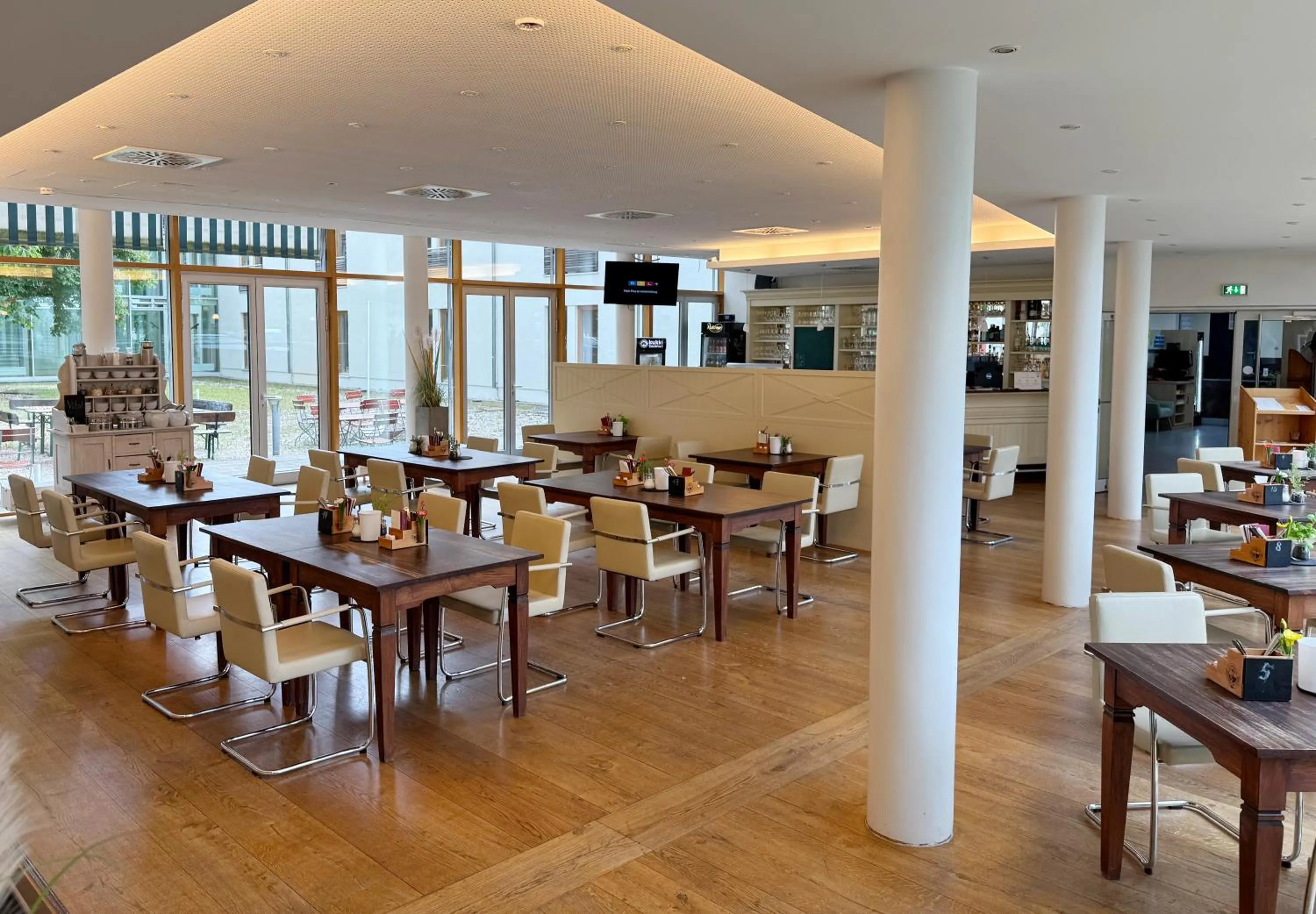 Breakfast in Garner Hotel Munich - Messe by IHG