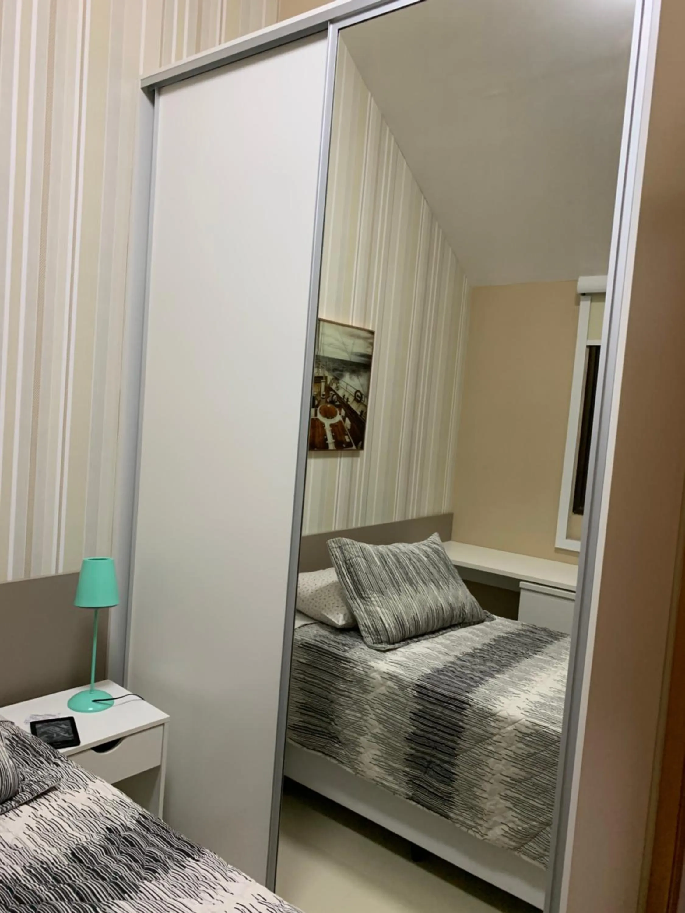 Bed in Flat Oka beach residence luxo