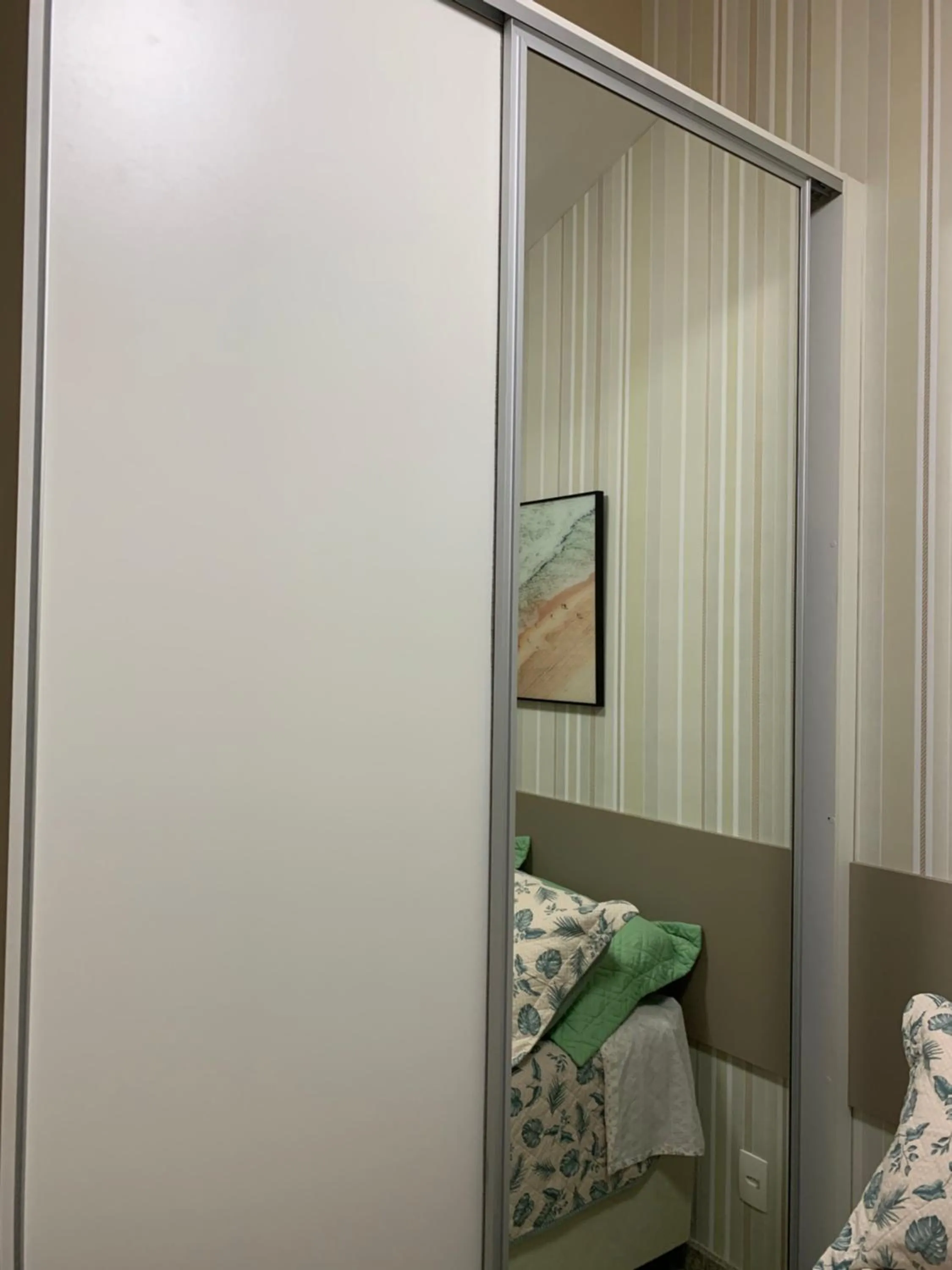 Bed in Flat Oka beach residence luxo