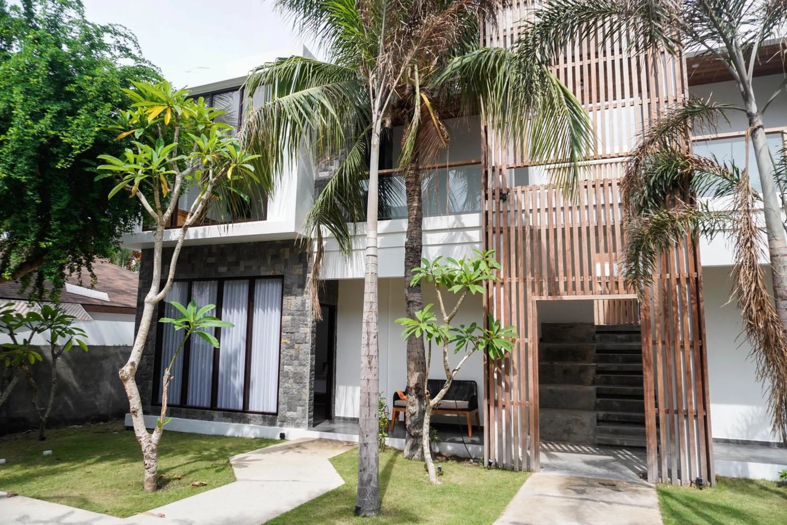 Property building in Nero North