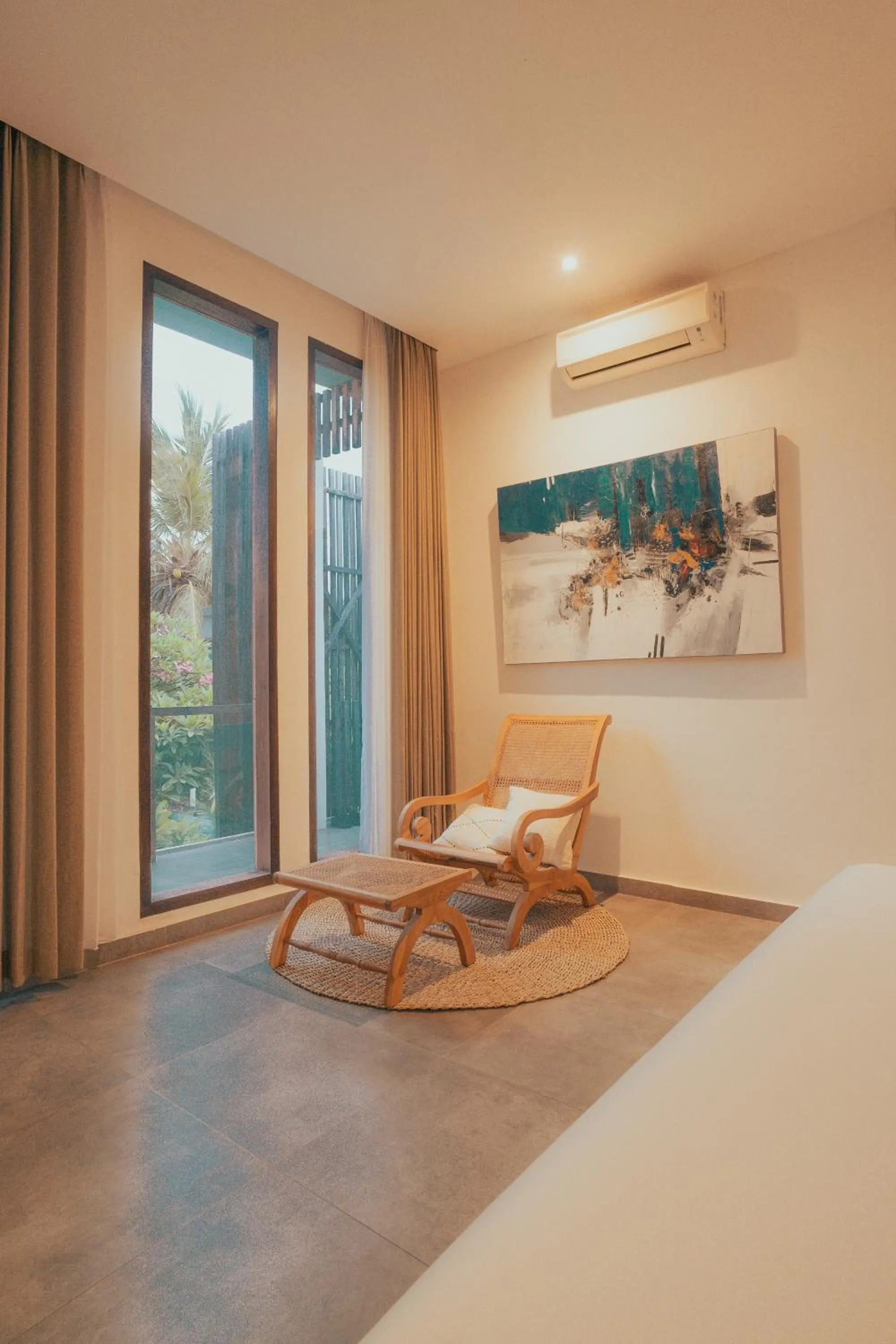 Bedroom in Nero North