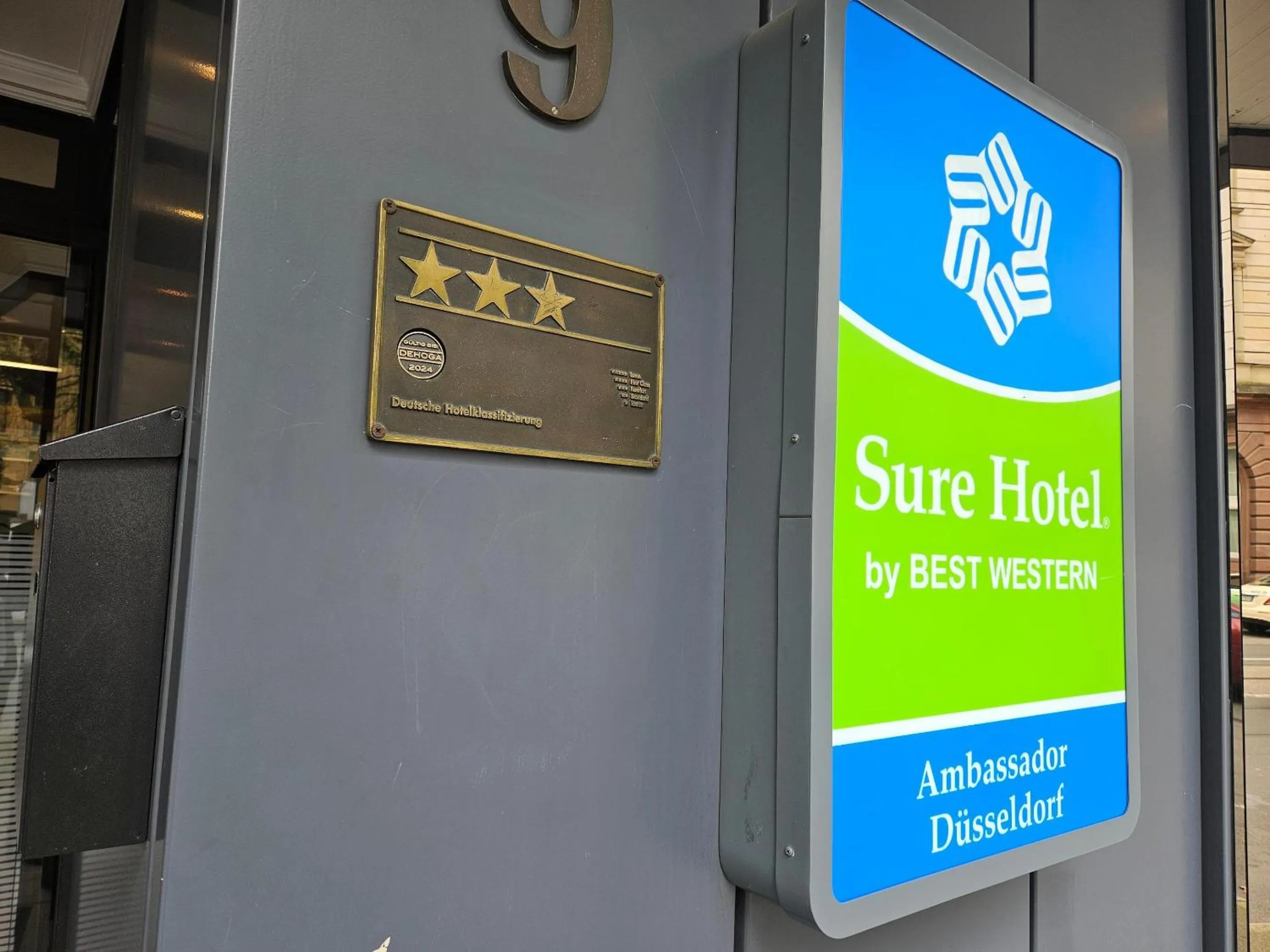 Property building in Sure Hotel by Best Western Ambassador Duesseldorf