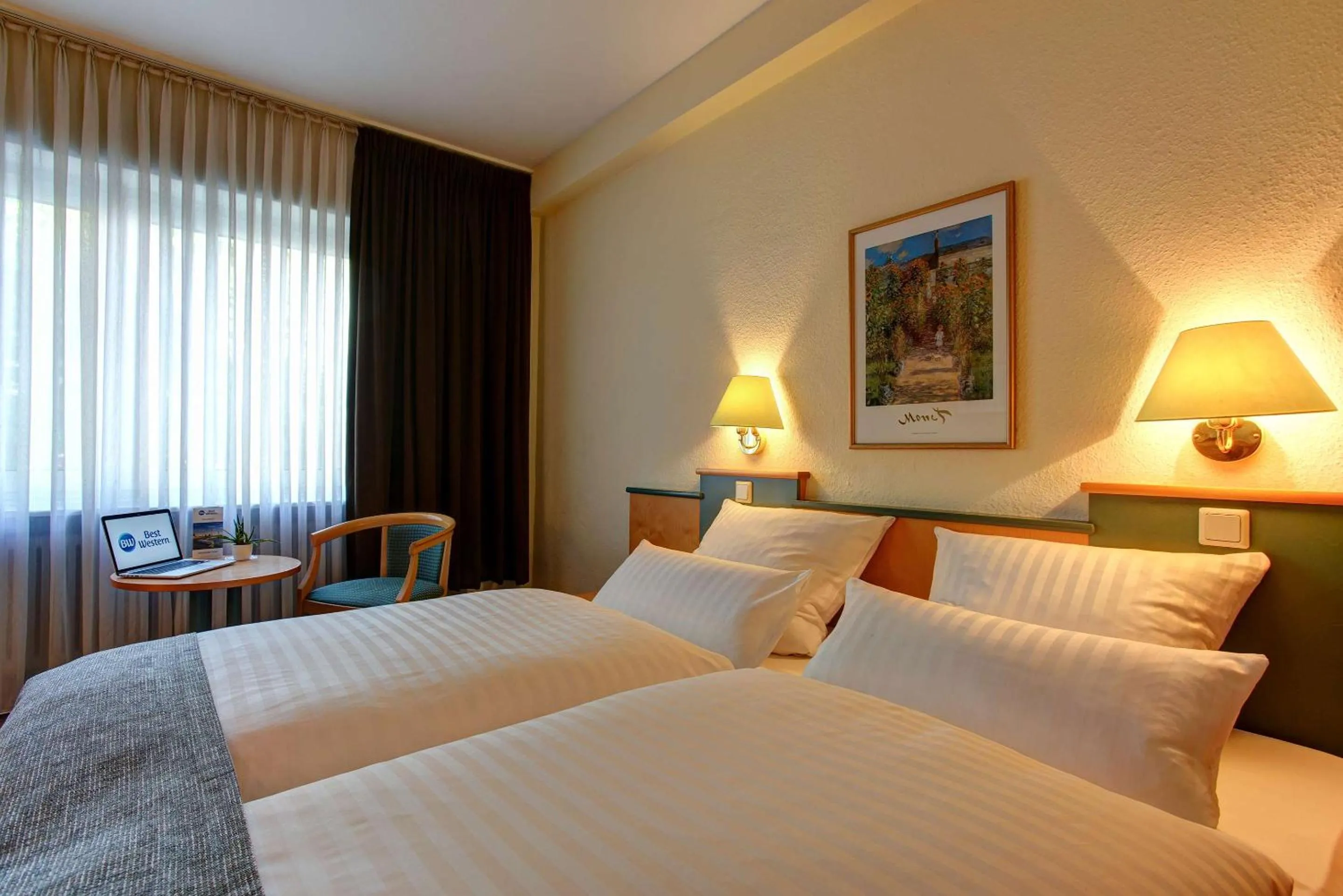 Bedroom, Bed in Sure Hotel by Best Western Ambassador Duesseldorf