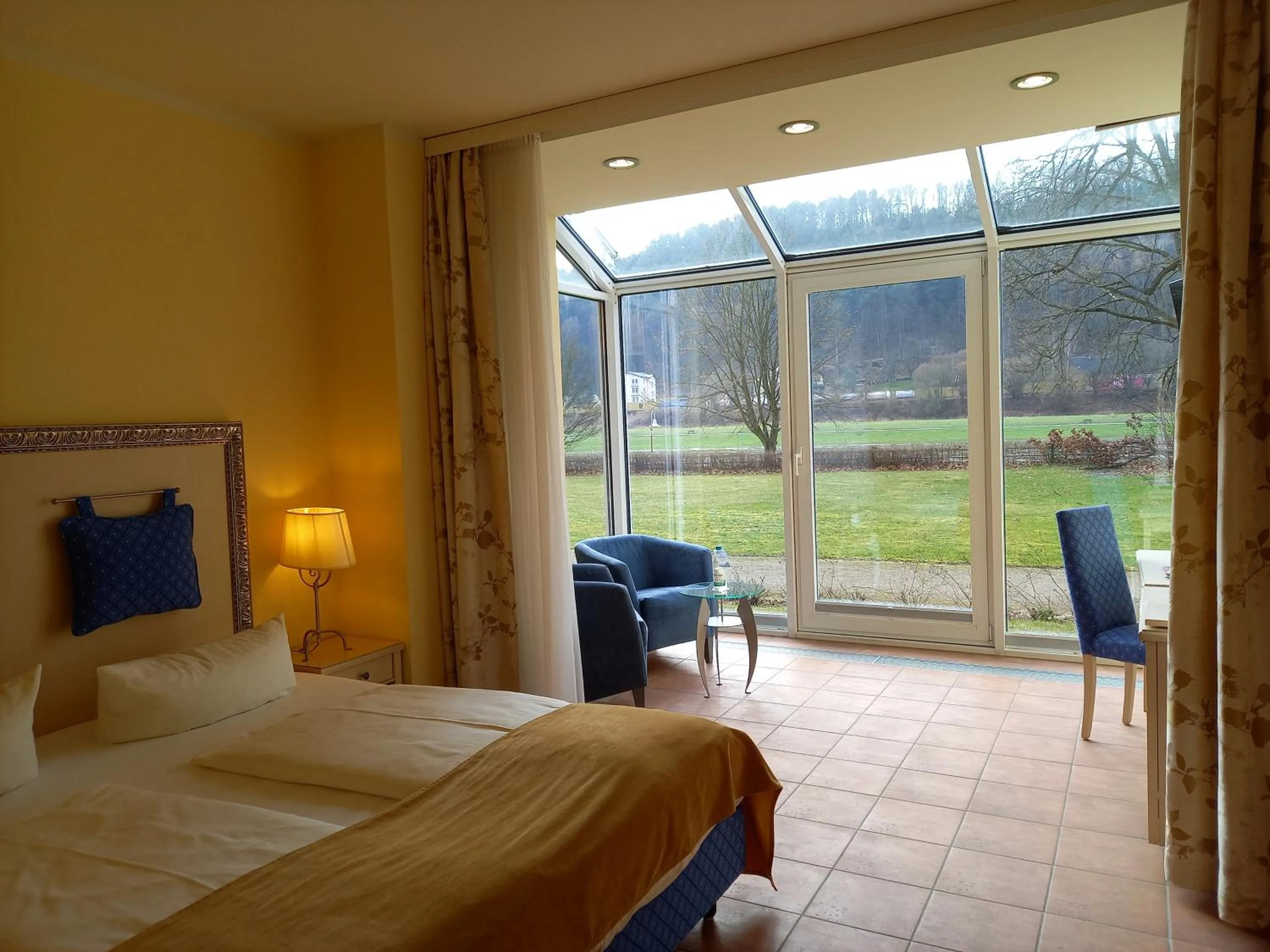 Bedroom, Bed in Parkhotel Bad Schandau mit SPA