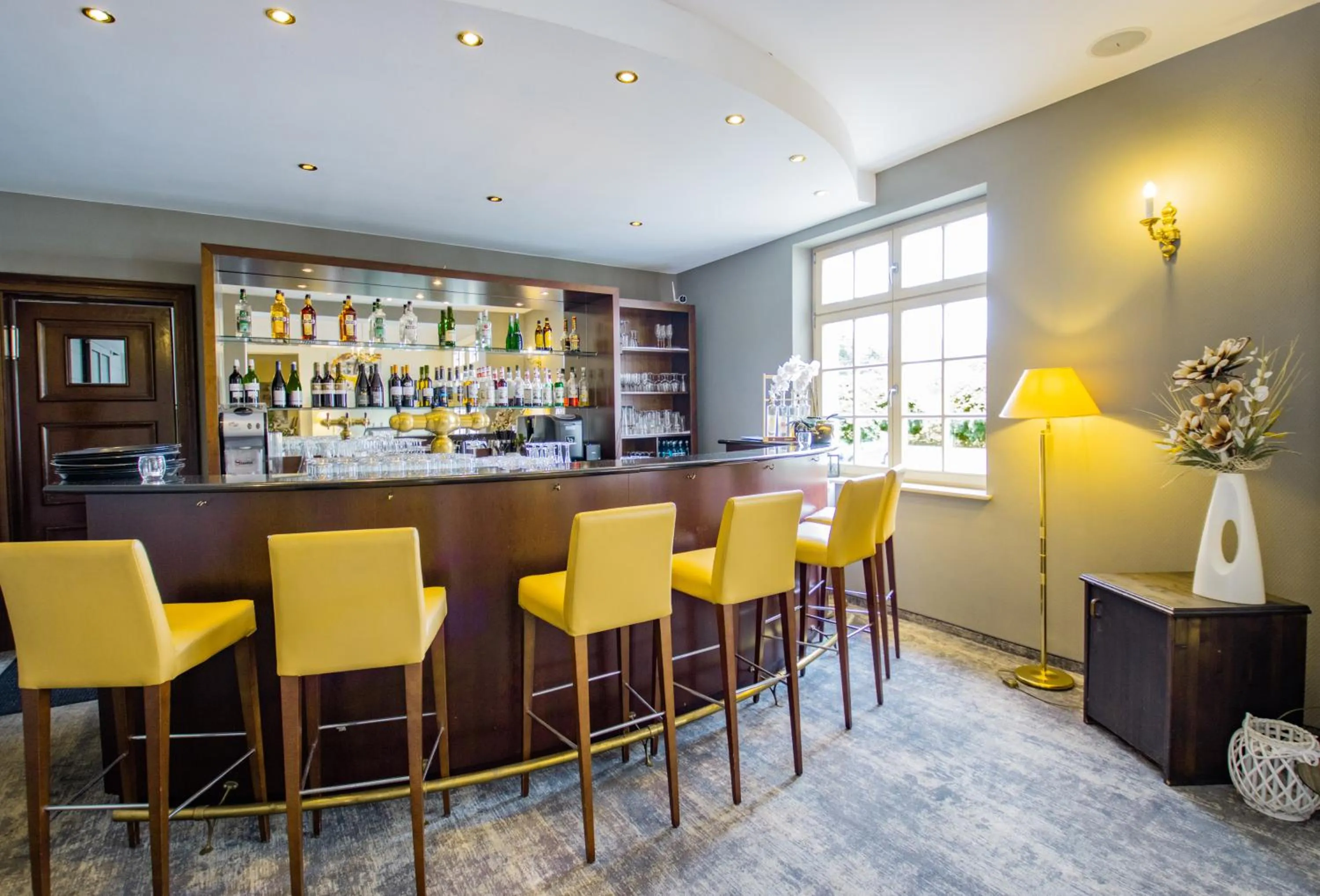 Lounge or bar in SeeHotel Großräschen