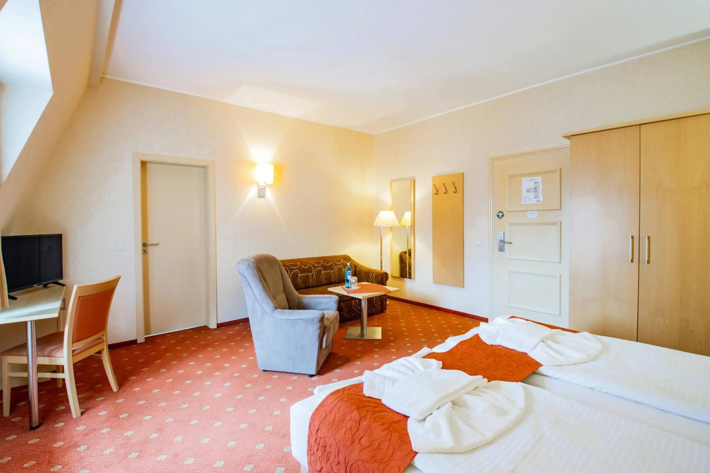 Photo of the whole room, Bed in SeeHotel Großräschen