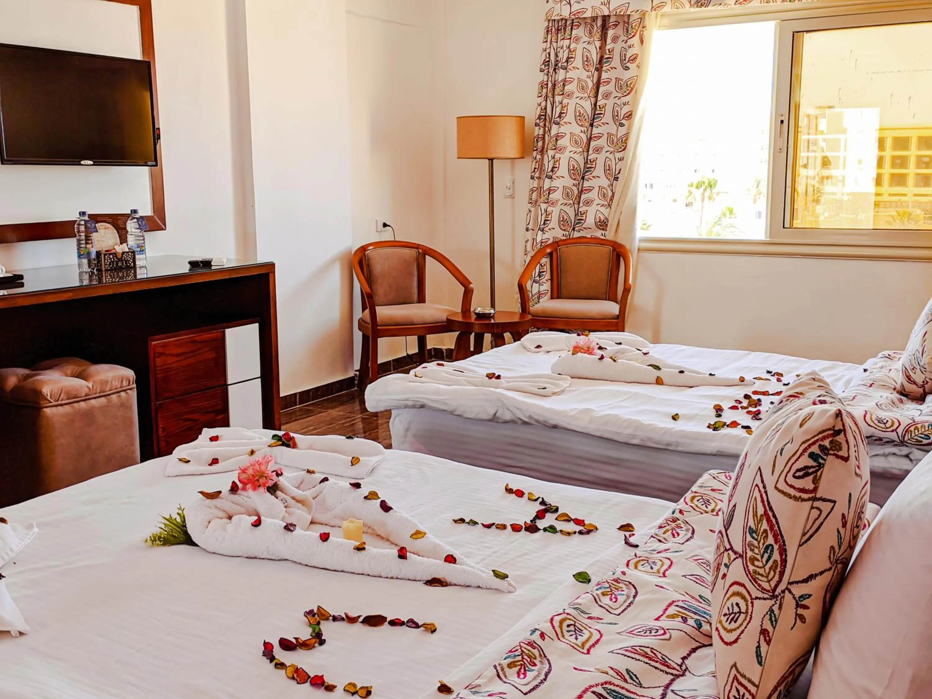 Photo of the whole room, Bed in Jewel Matrouh Hotel