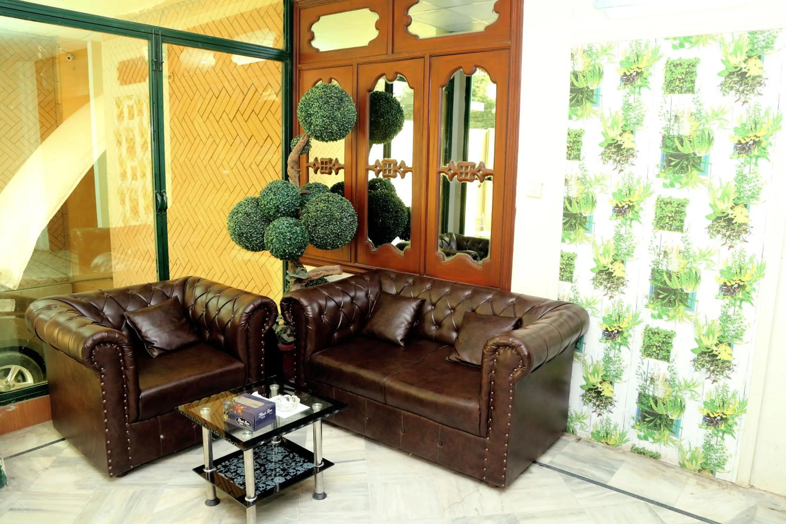 Seating area in Hotel Serena Palace