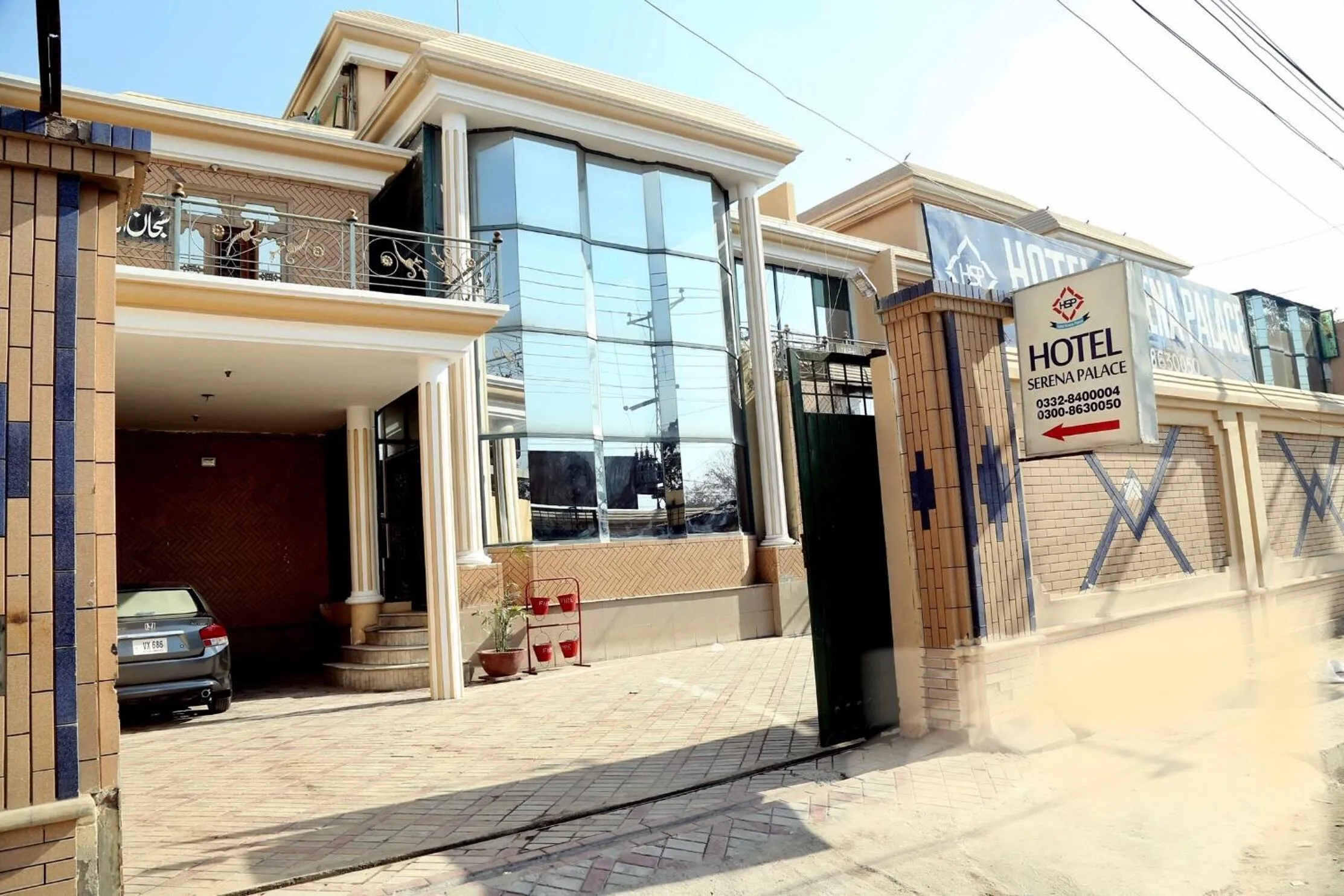 Property building in Hotel Serena Palace