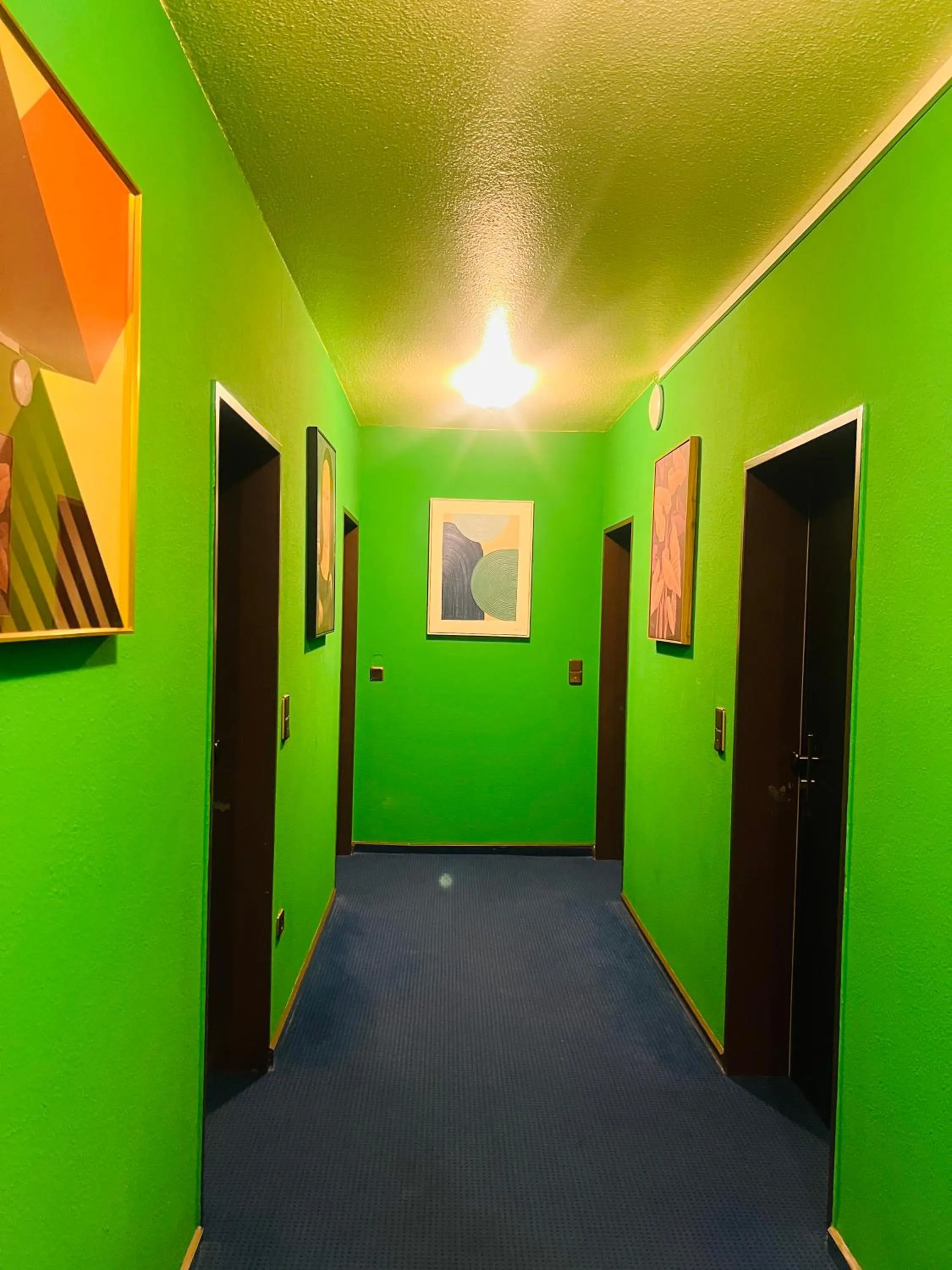 Property building in Hotel Am Flughafen