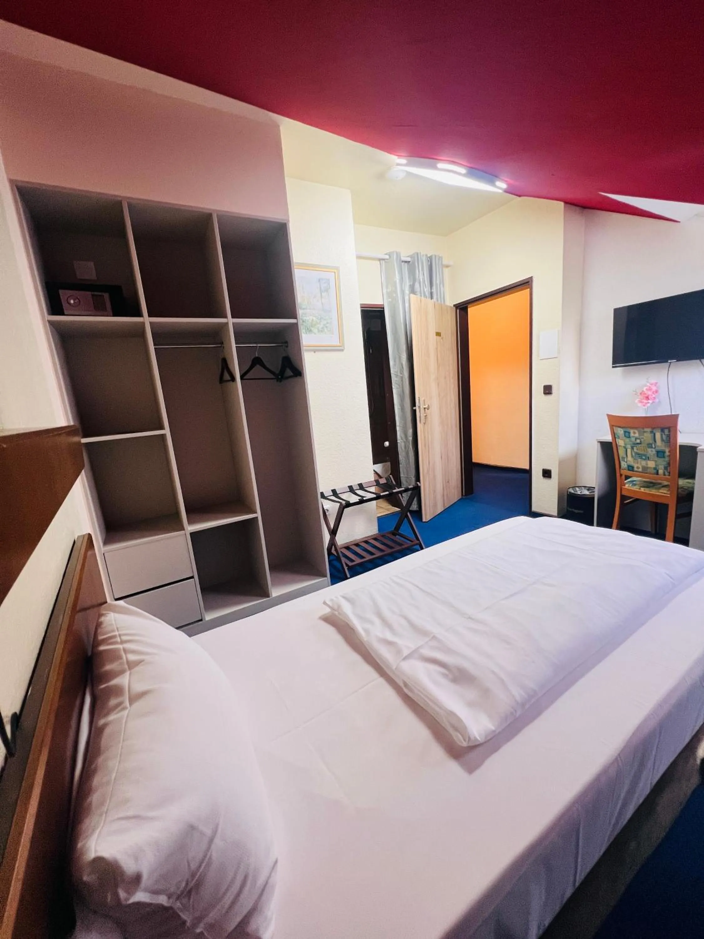 Bed in Hotel Am Flughafen