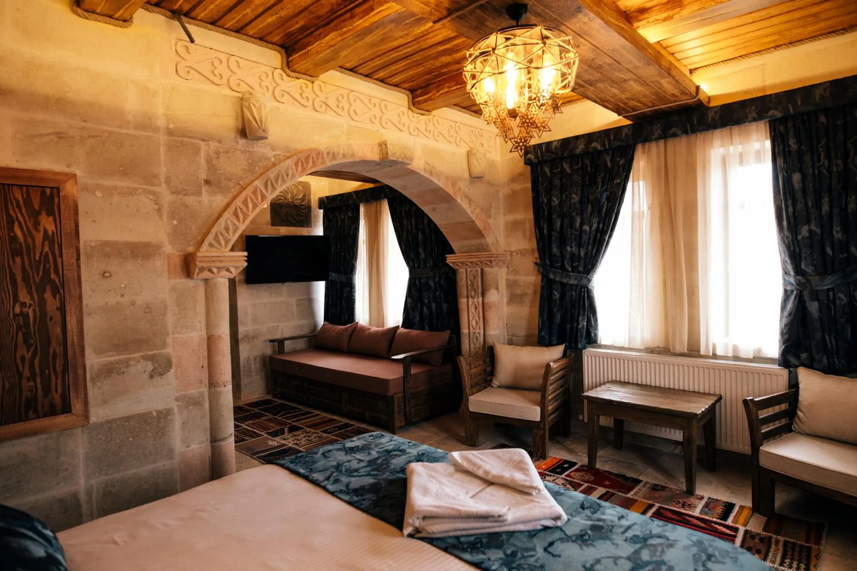 Photo of the whole room, Bed in Wonder of cappadocia