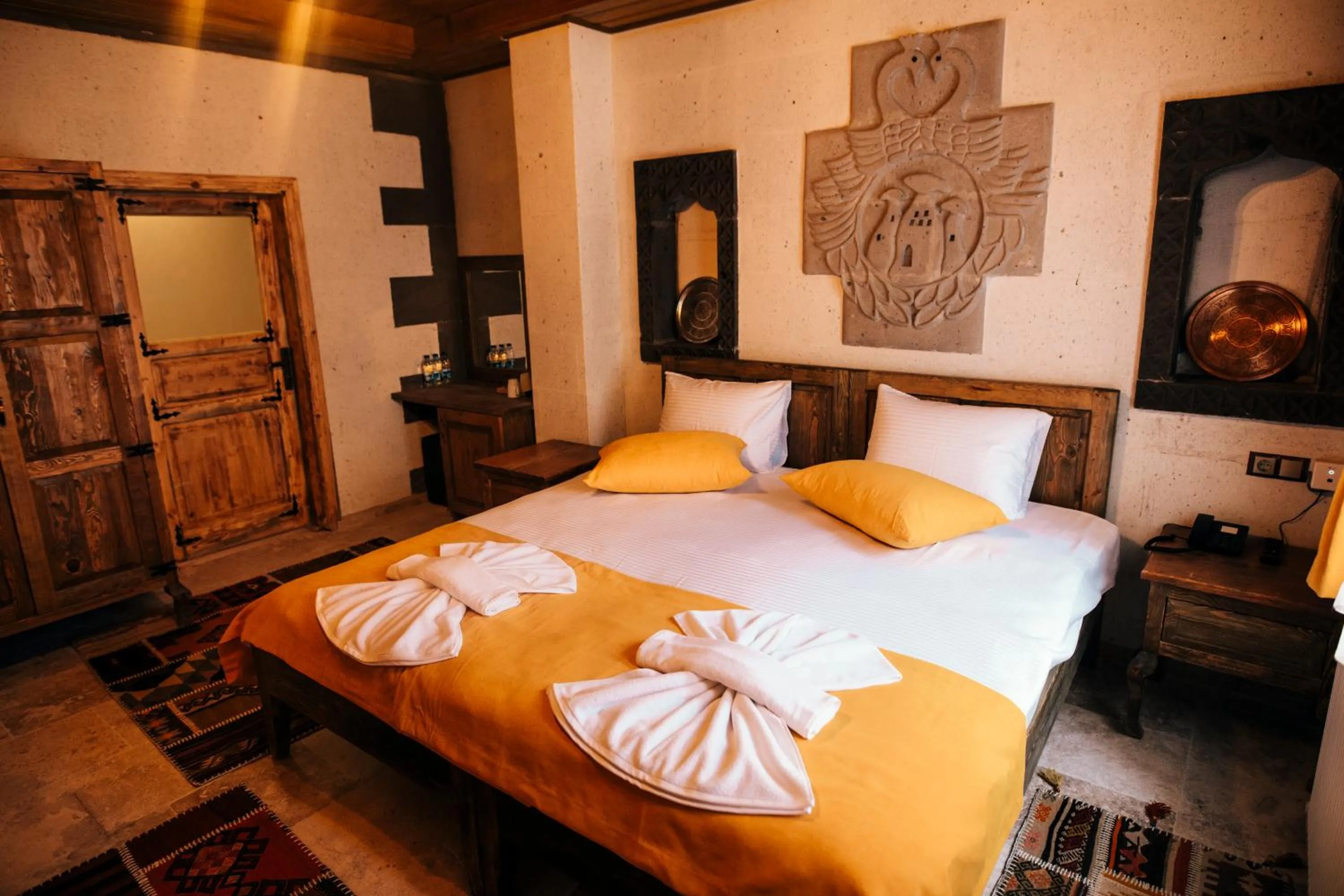 Photo of the whole room, Bed in Wonder of cappadocia