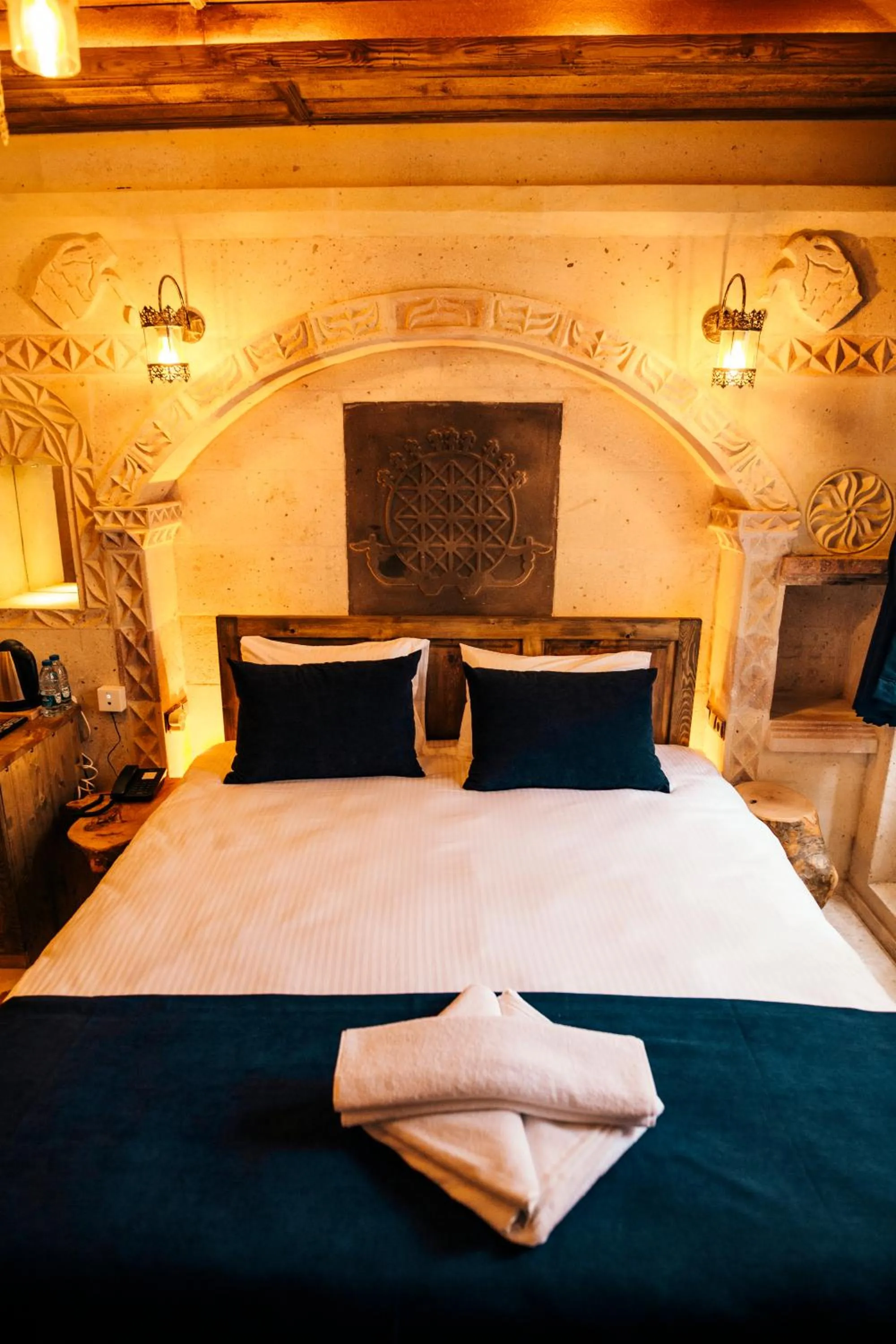 Photo of the whole room, Bed in Wonder of cappadocia