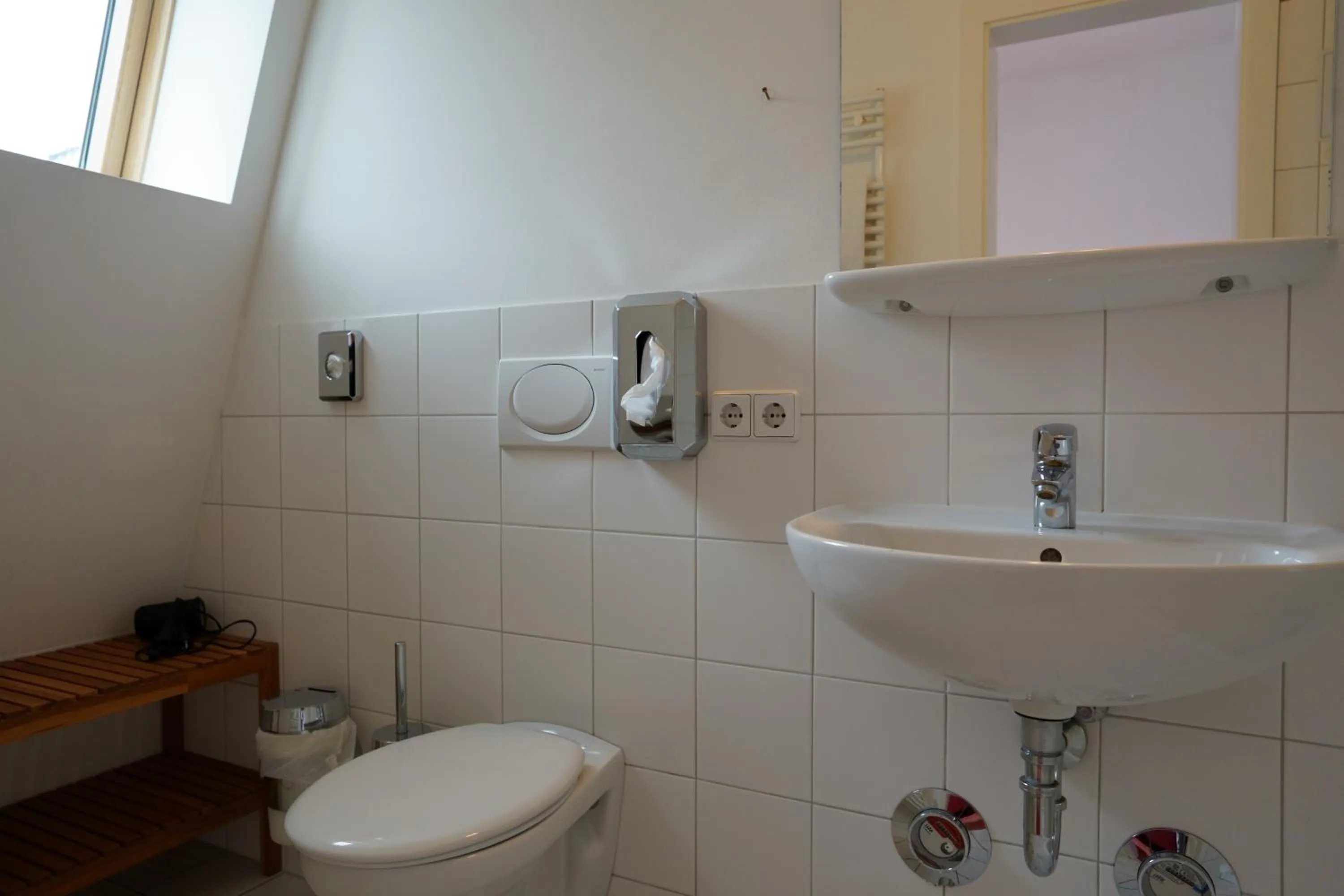 Bathroom in Hotel Ambert