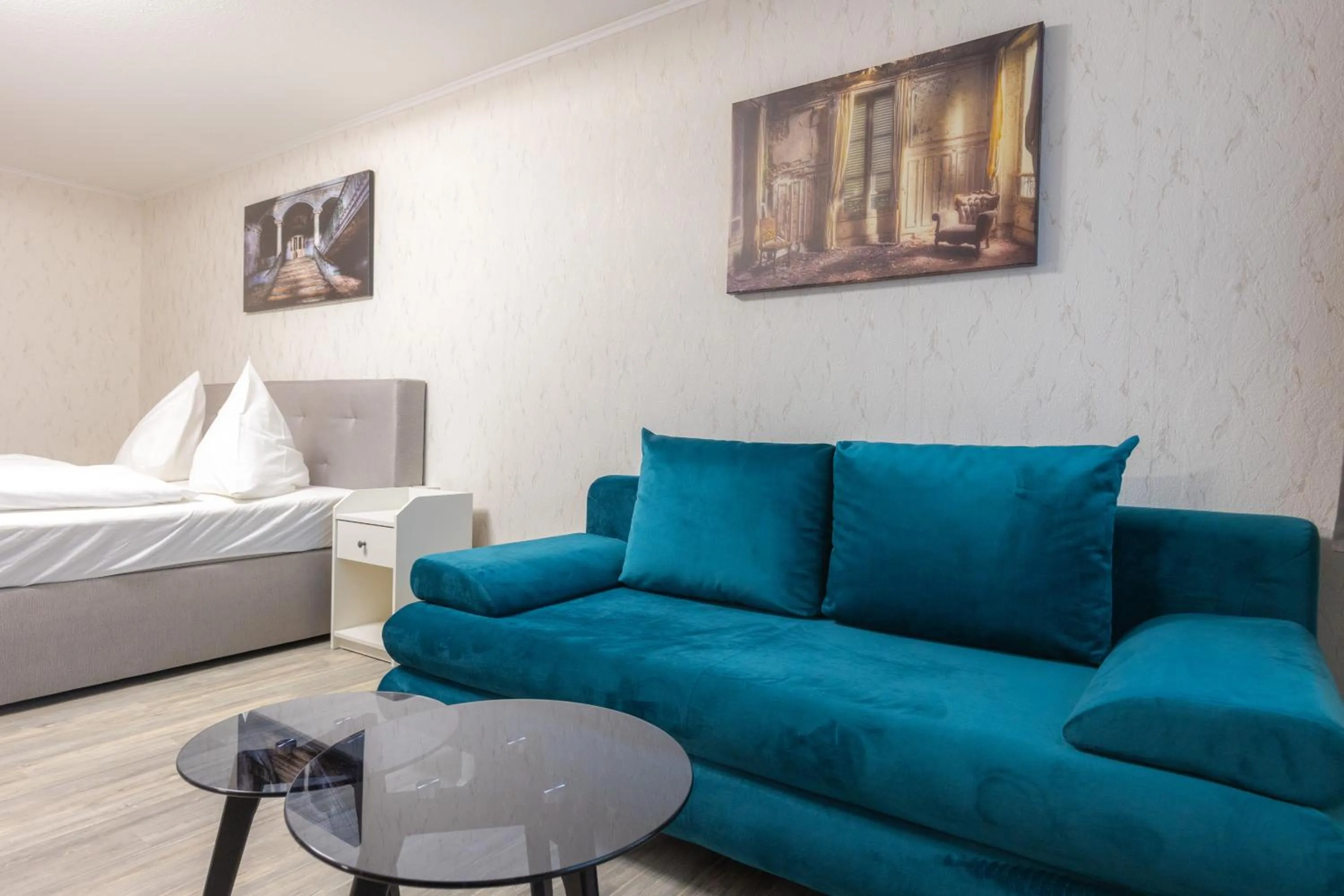 Photo of the whole room, Bed in Hotel-Gasthaus "Krone"