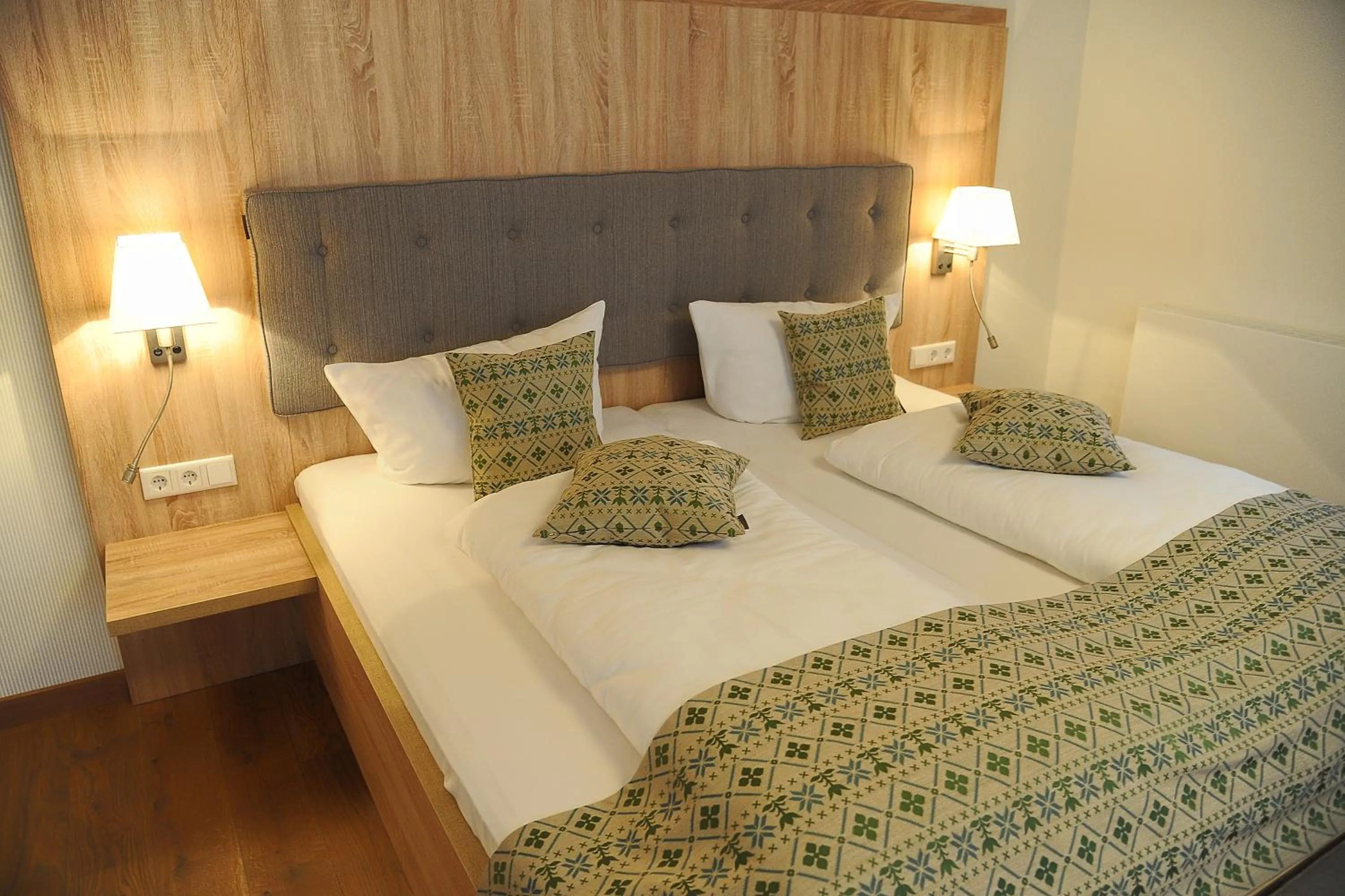 Photo of the whole room, Bed in Hotelanlage Starick