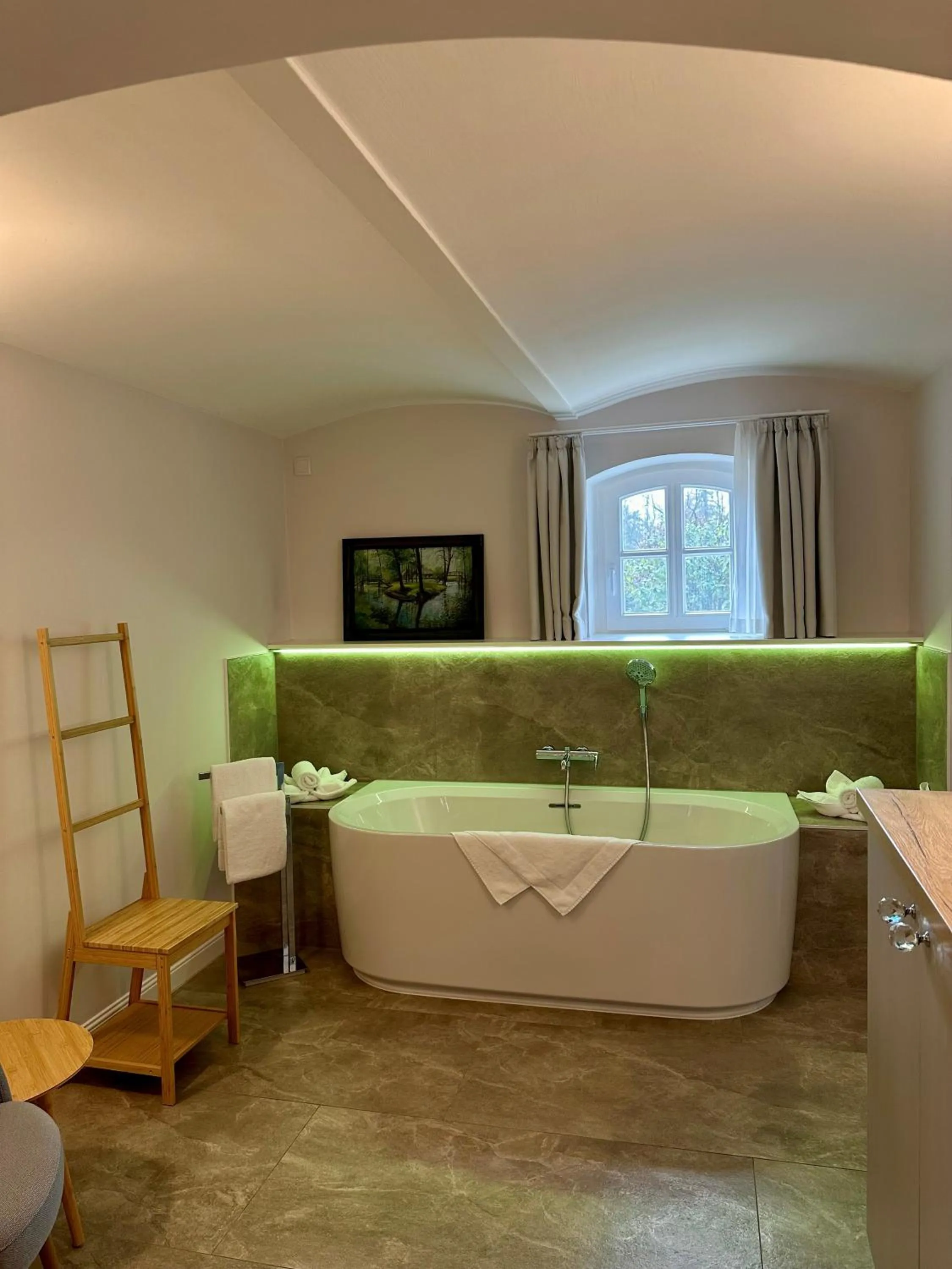 Bath in Hotelanlage Starick