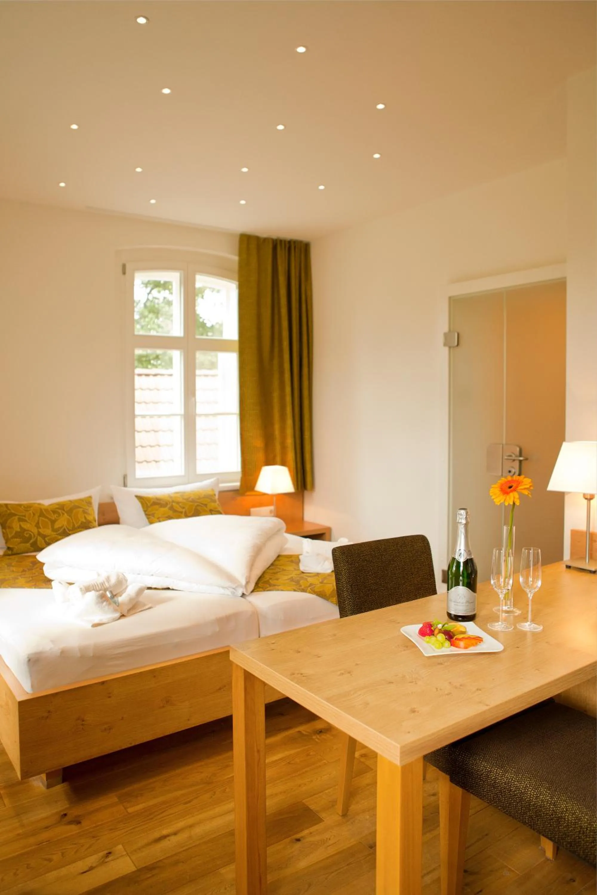 Photo of the whole room, Bed in Hotelanlage Starick