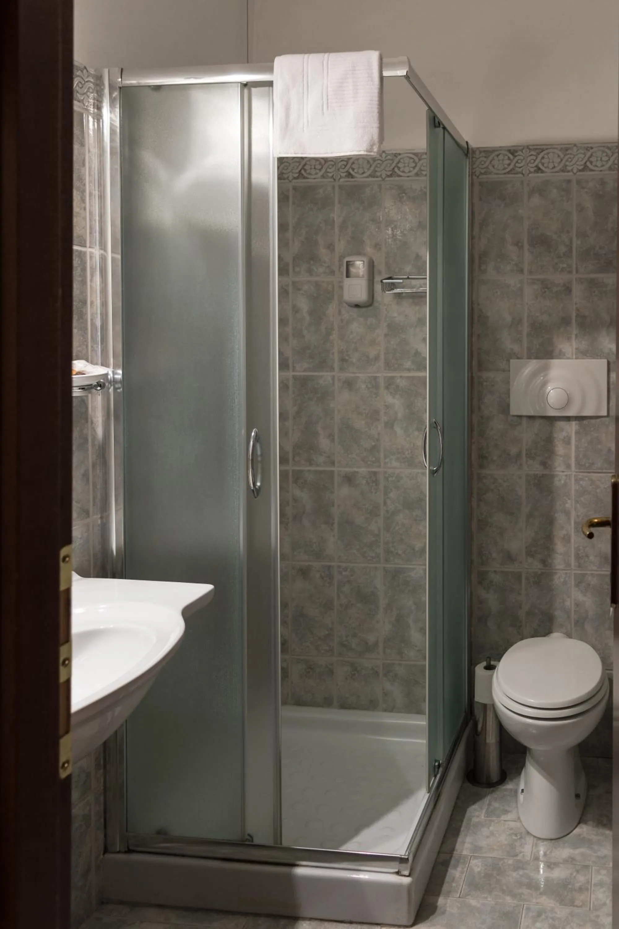 Bathroom in Antica Terrazza Frascati